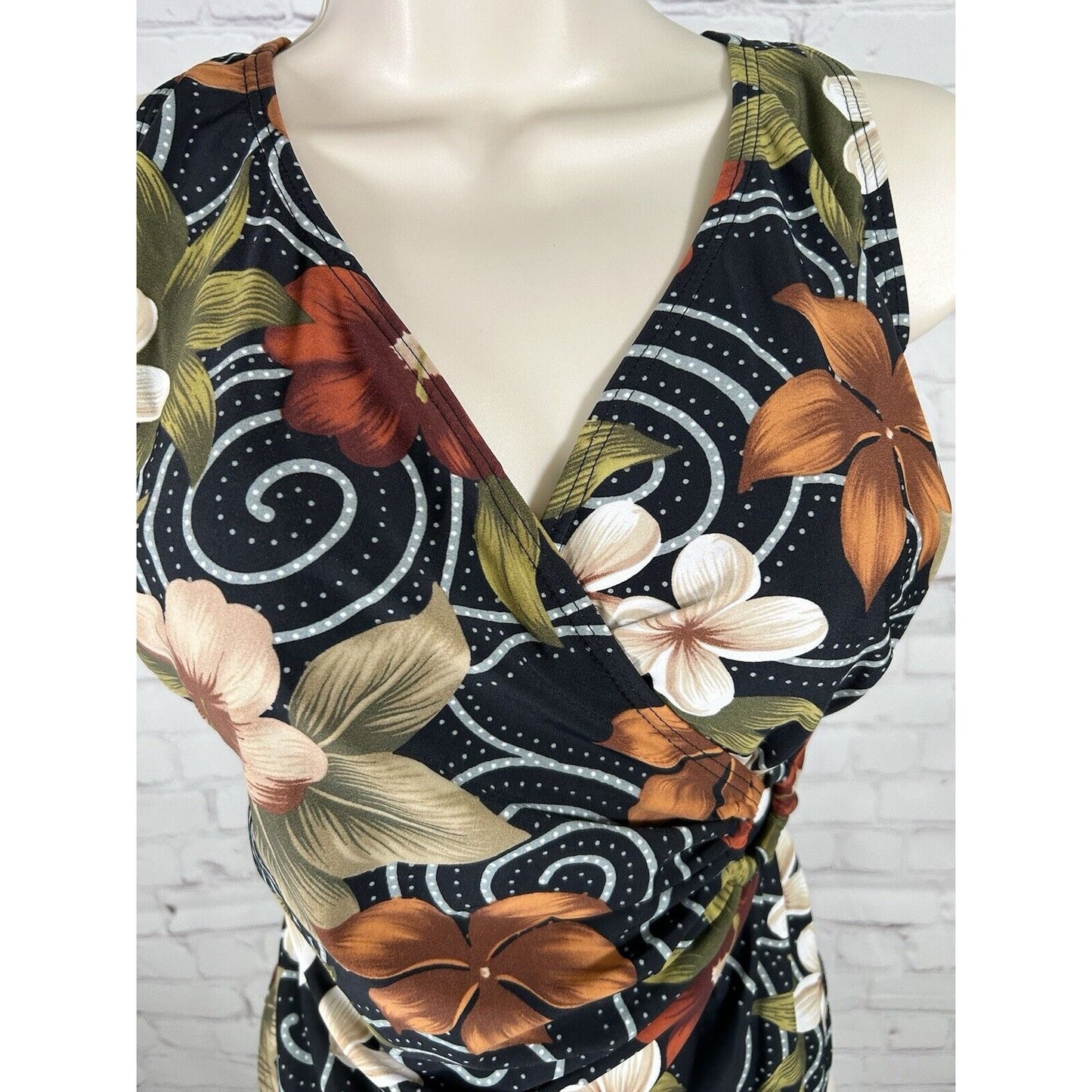 Ocean Dream Collection Floral Built In Padding One Piece Swimsuit 18