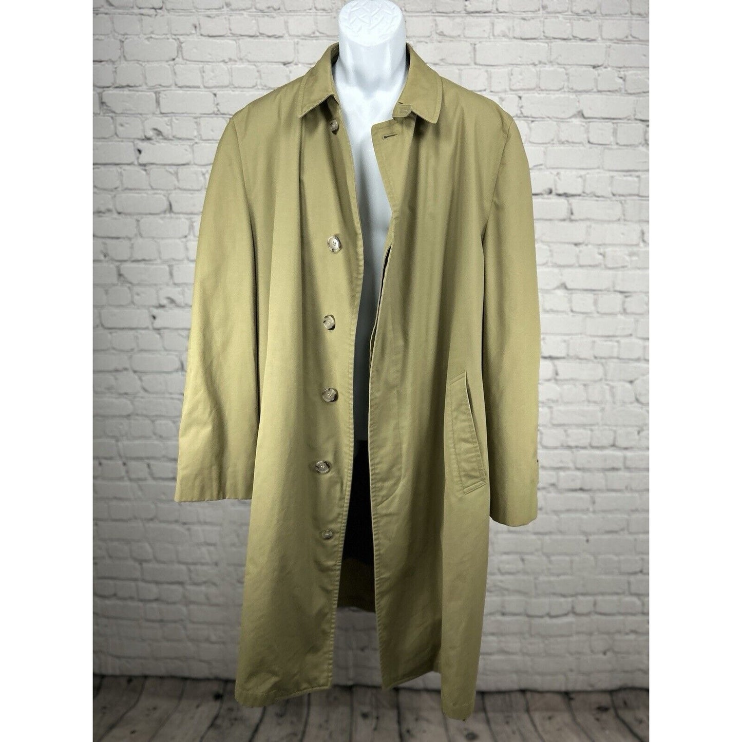 VTG London Fog Claeth Cloth Khaki Faux Fur Lined Trench Coat Mens Size 44 X Long