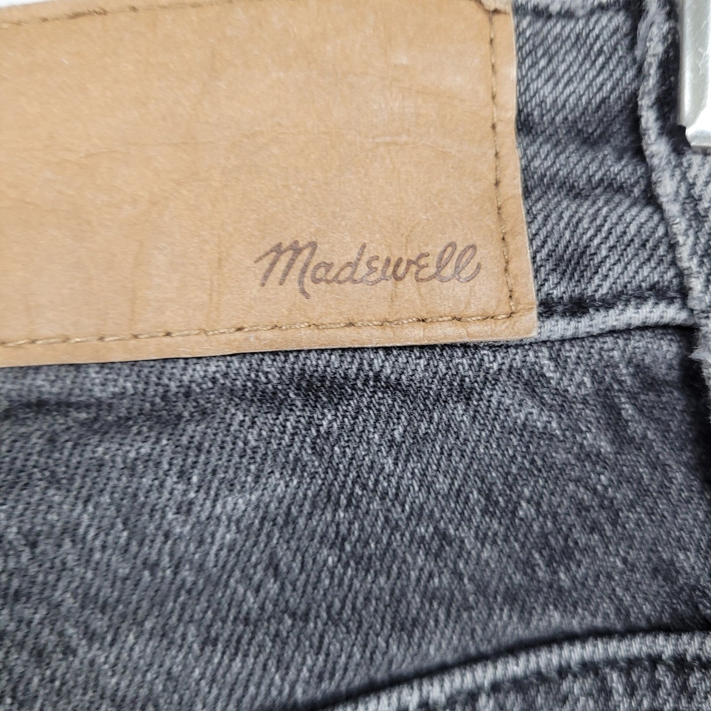 Madewell Grey Black Denim Curvy Perfect Vintage Straight Jean Raw Hem 24 (24x28)