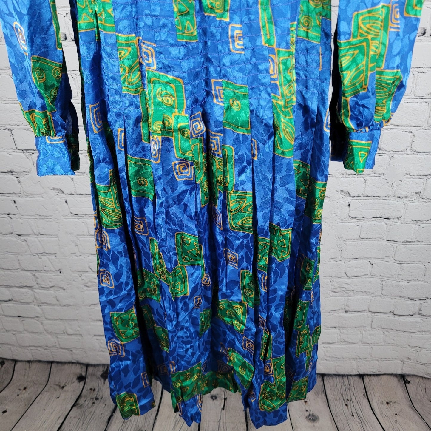 VTG Unbranded Blue Green Satin Puff Long Sleeve Buttoned Back Midi Dress Size 12
