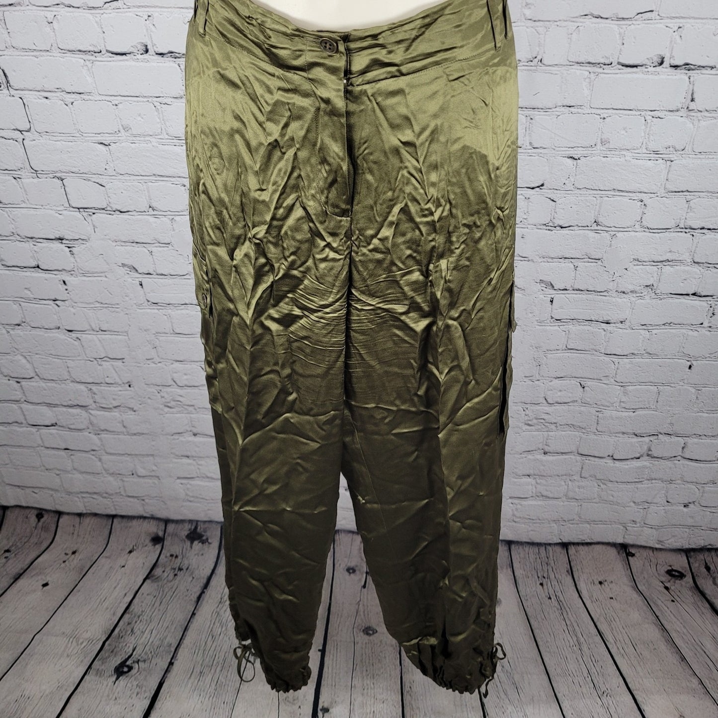 Josephine Chaus Green 100% Silk 2 Piece Outfit Shirt Size 12 Pants 14 (33x29)