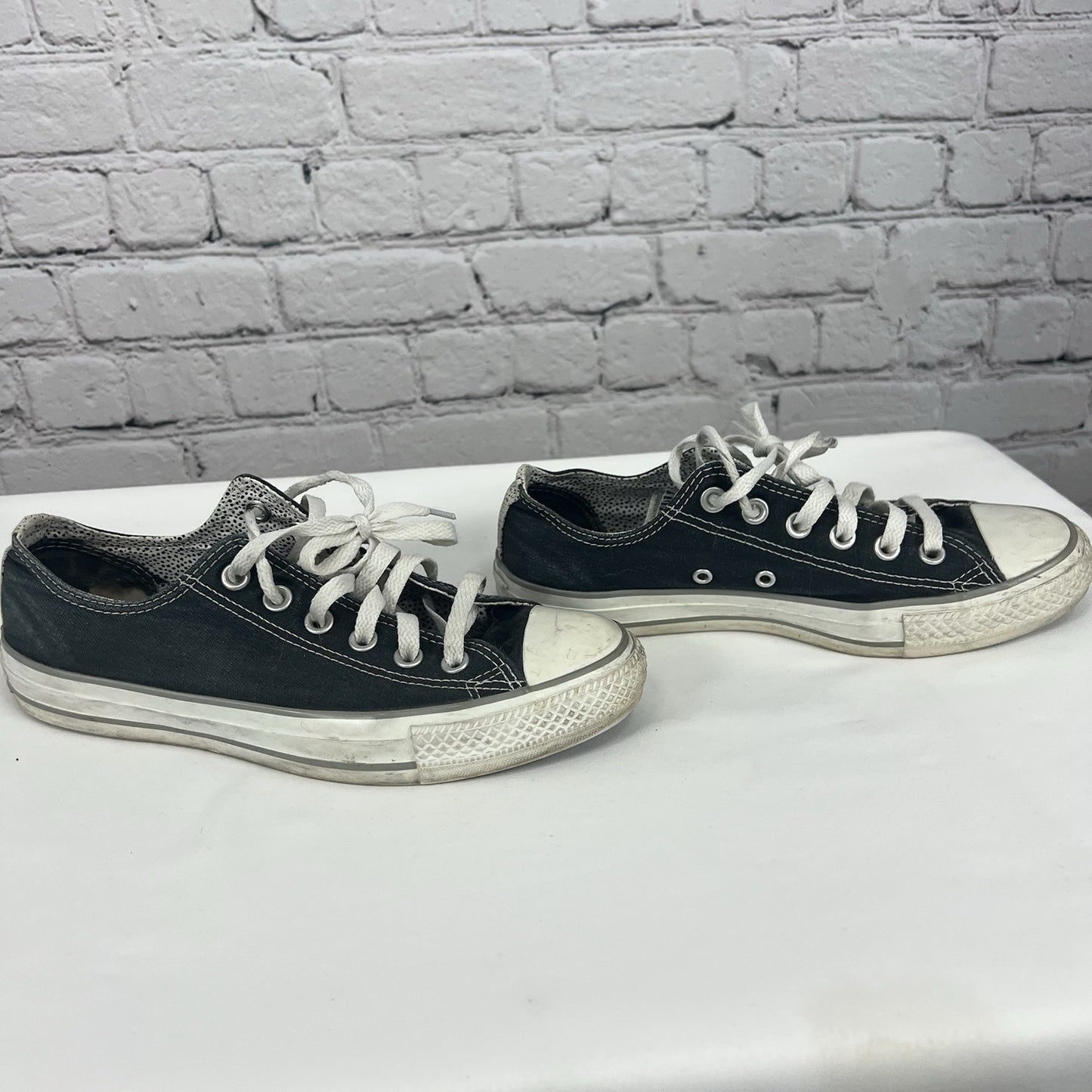 VTG Converse All Stars Black Low-Top Canvas Sneakers Shoes Women’s 8