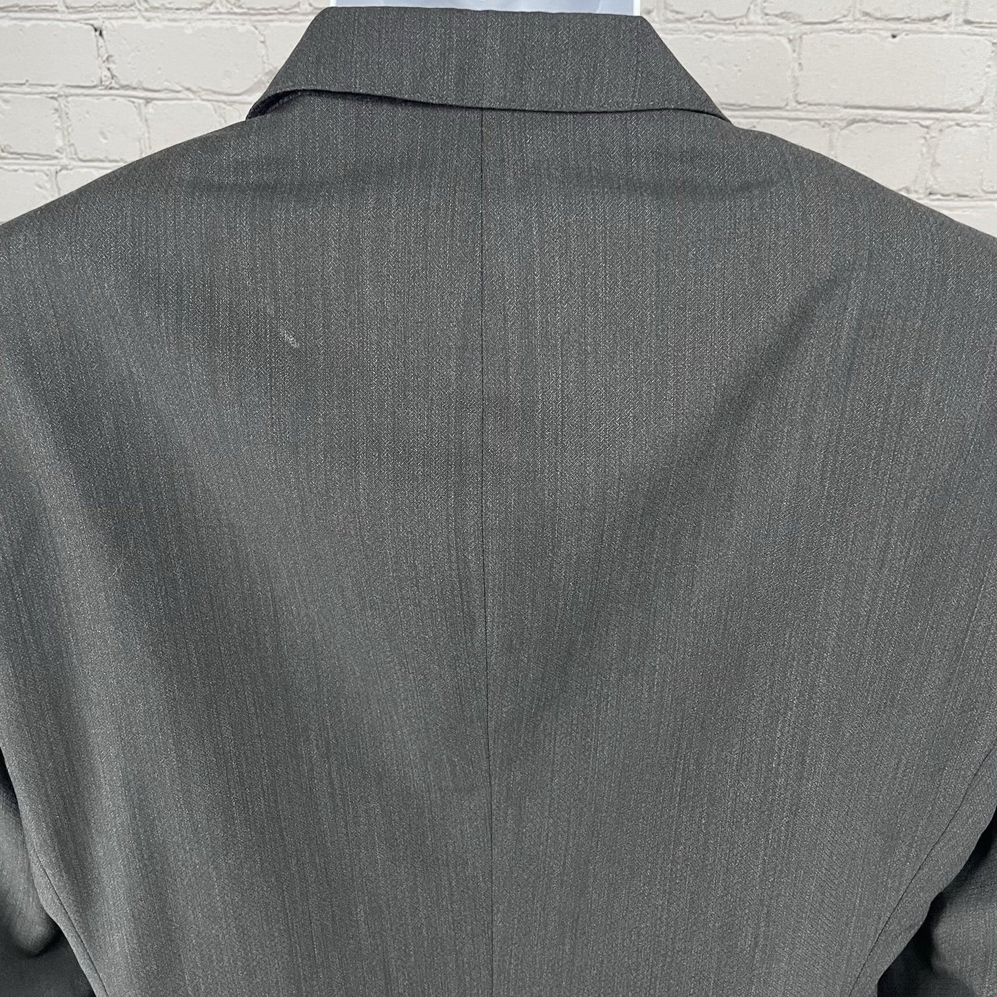 Hugo Grey Wool Blend 2 Button Double Vented Notch Blazer Sport Coat Size 42R