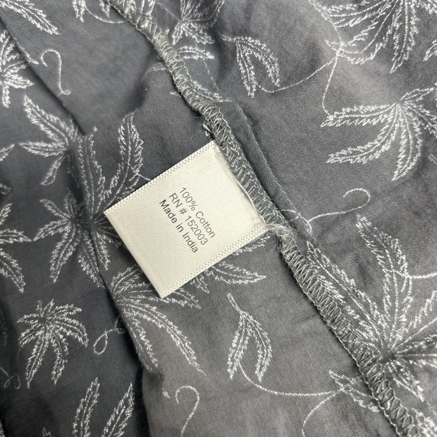 Dawson + Hellmann Gray Cannabis Leaf Print Lightweight Inner Tie House Robe O/S