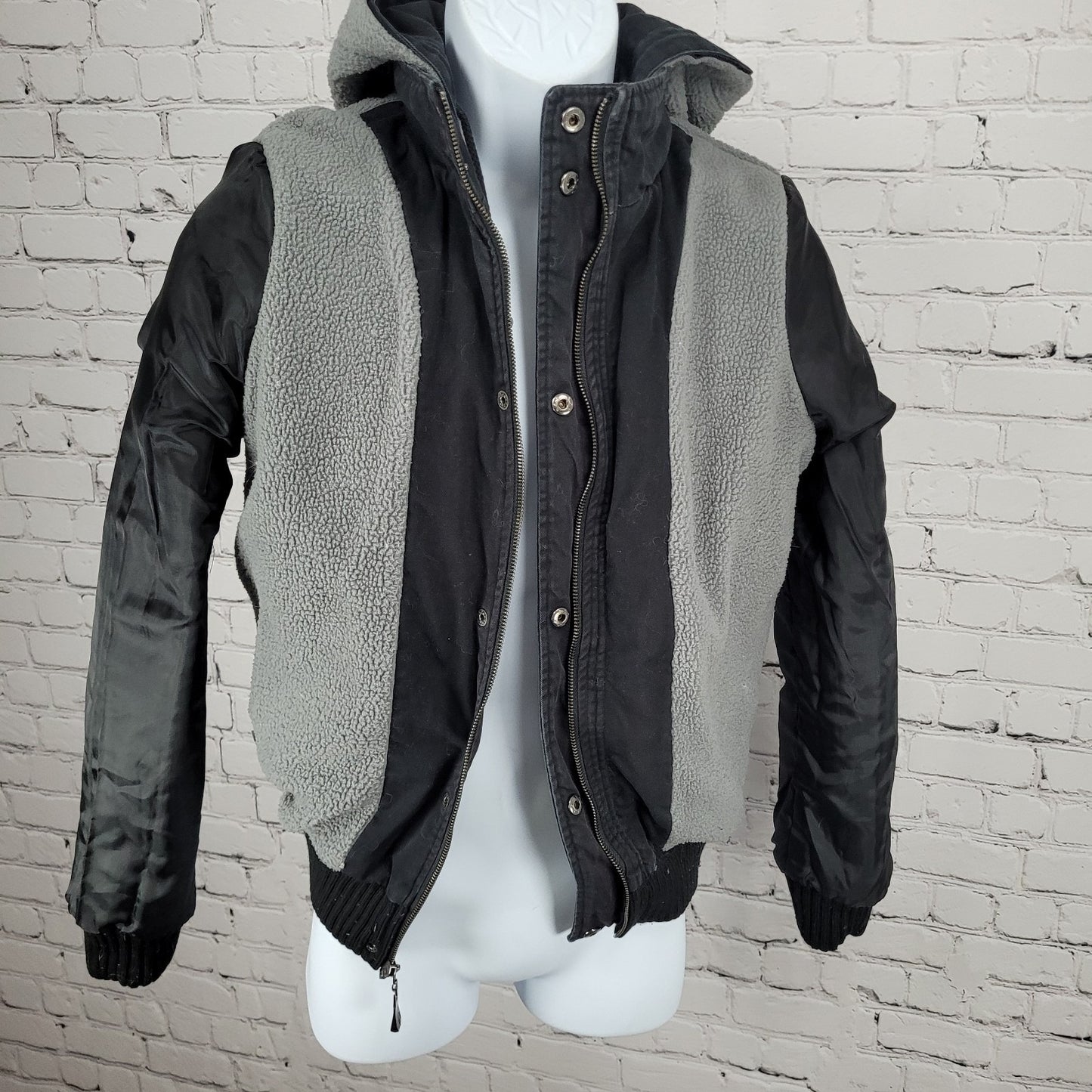 Burton Black Cotton Twill Hooded Sherpa Fleece Lined Full Zip & Snap Jacket S
