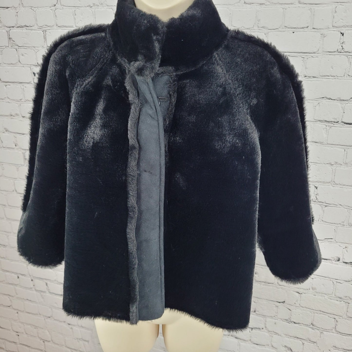 Drew Black Faux Vegan Suede Soft Fur Lined Crop Jacket USA Made Size Small S
