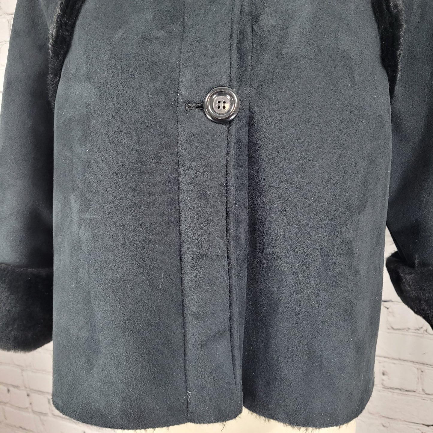 Drew Black Faux Vegan Suede Soft Fur Lined Crop Jacket USA Made Size Small S