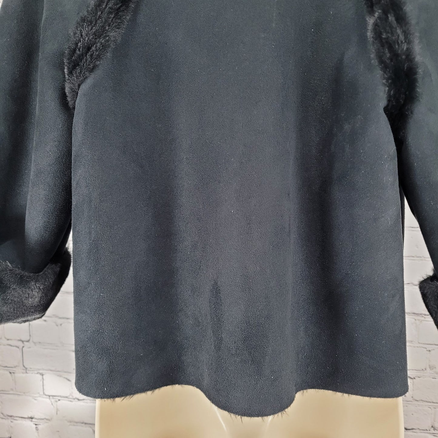 Drew Black Faux Vegan Suede Soft Fur Lined Crop Jacket USA Made Size Small S