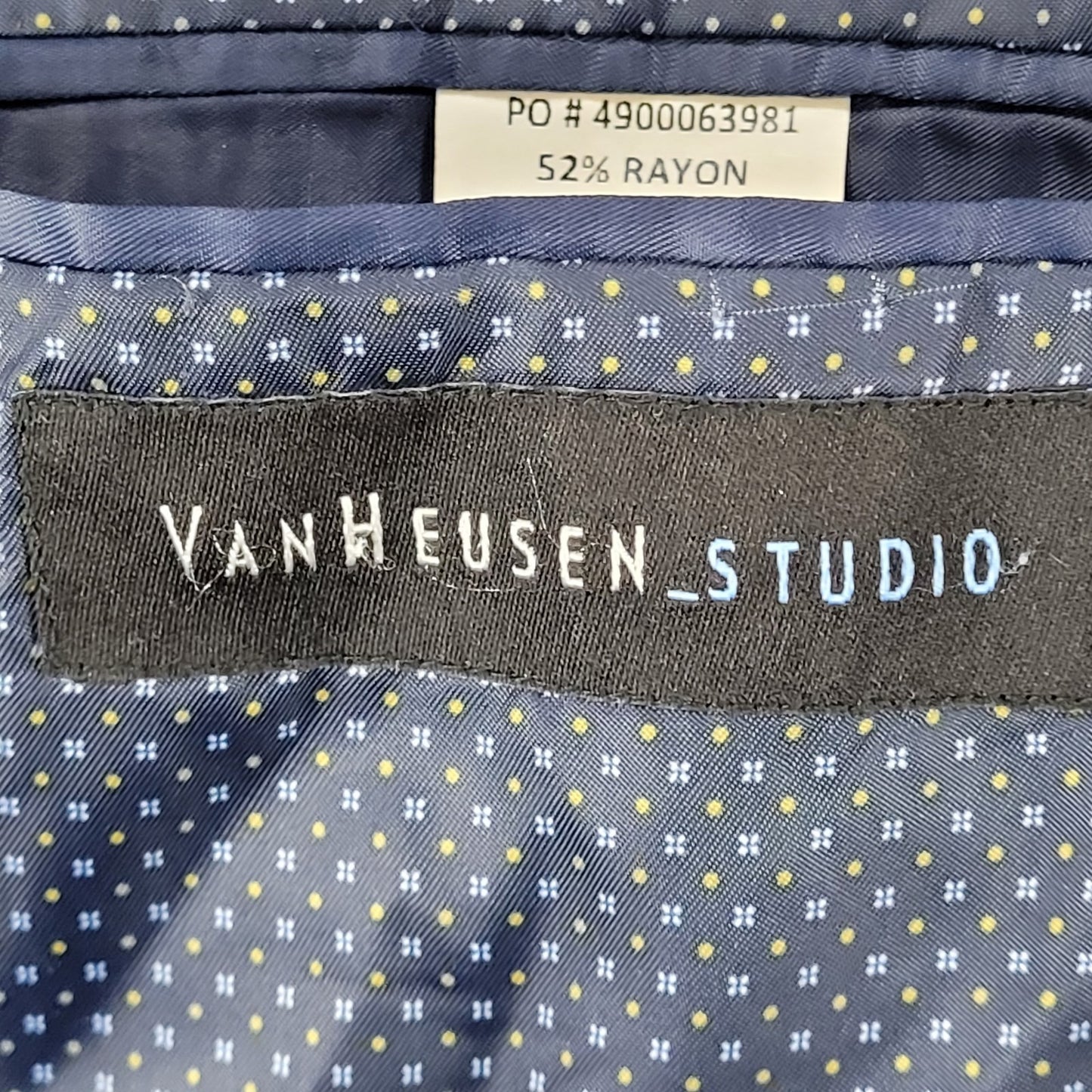 Van Heusen Studio Blue Plaid 2 Button Vented Notch Blazer Sport Coat Size 48R
