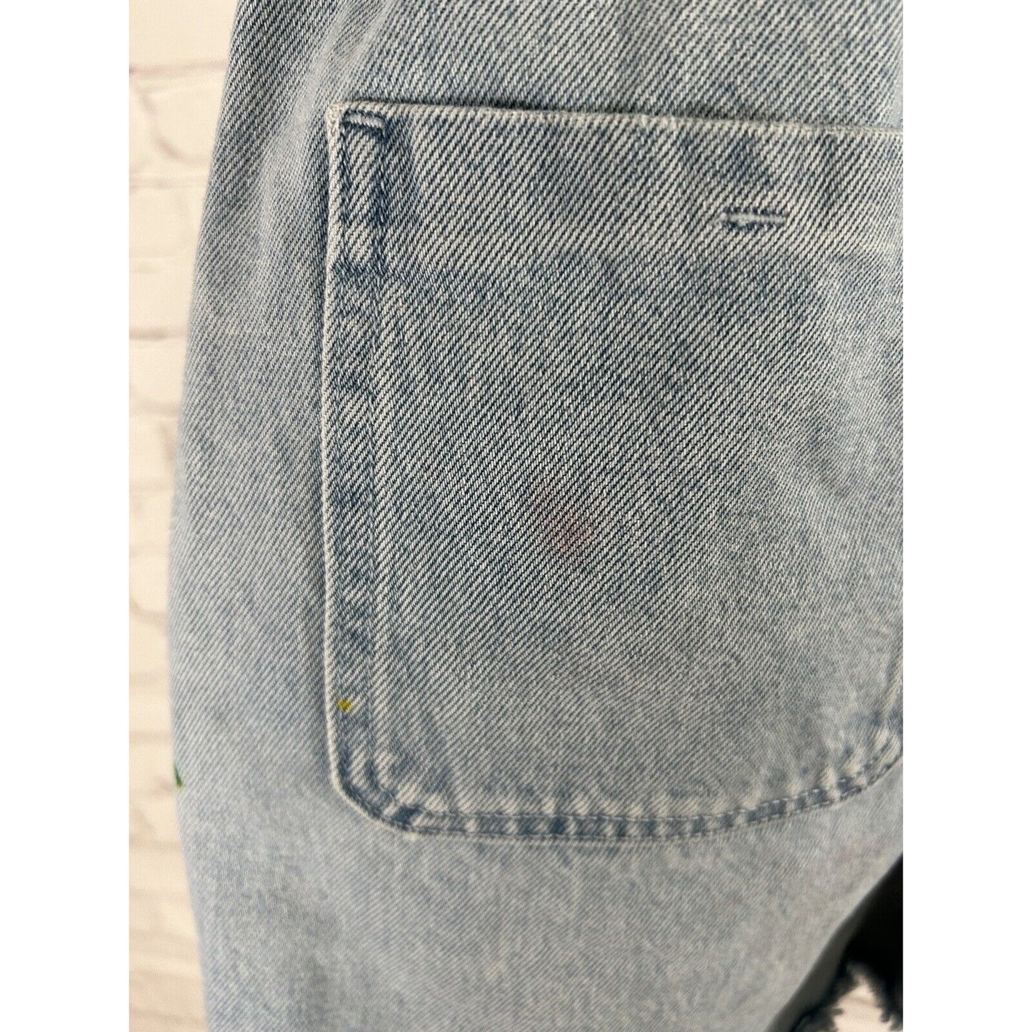 Zara Lightwash Denim Blue Elastic Waist High Waisted Shorts Womens Size 2 (24x5)