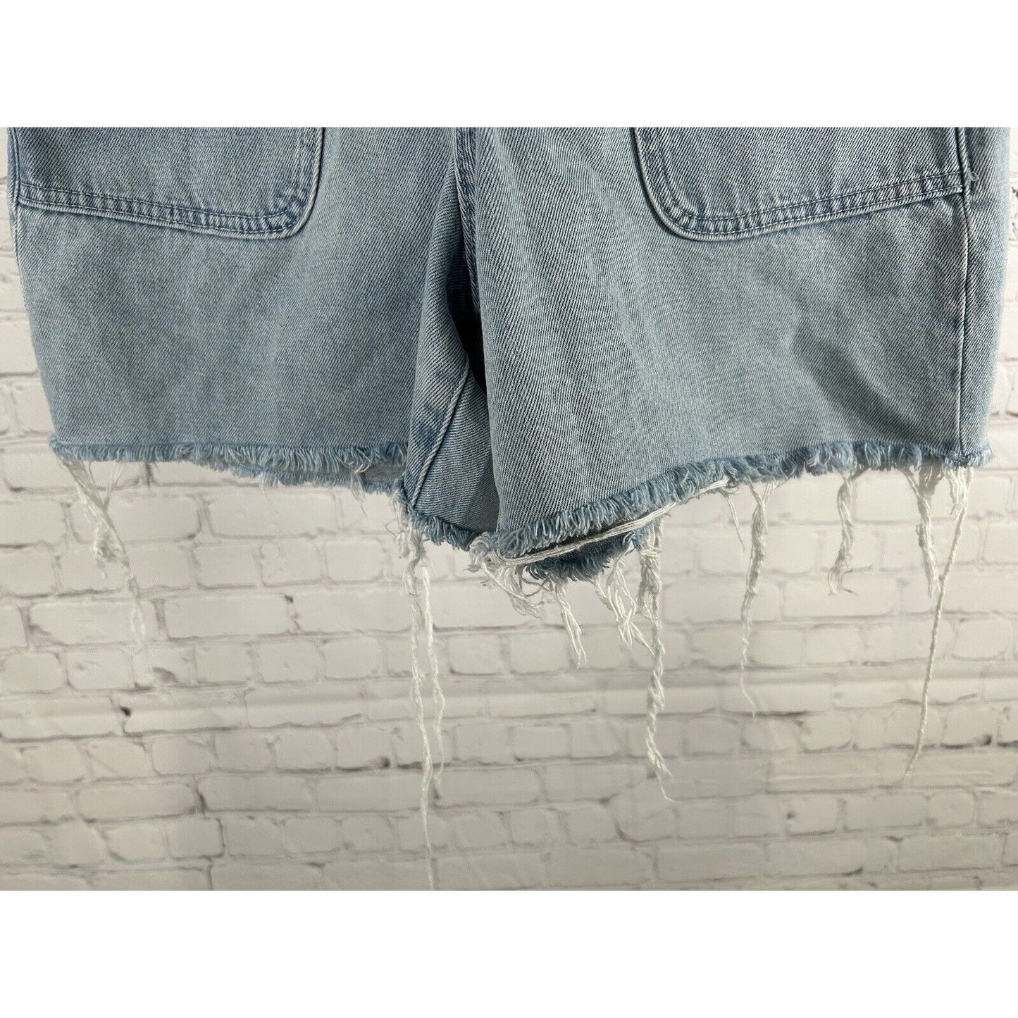 Zara Lightwash Denim Blue Elastic Waist High Waisted Shorts Womens Size 2 (24x5)