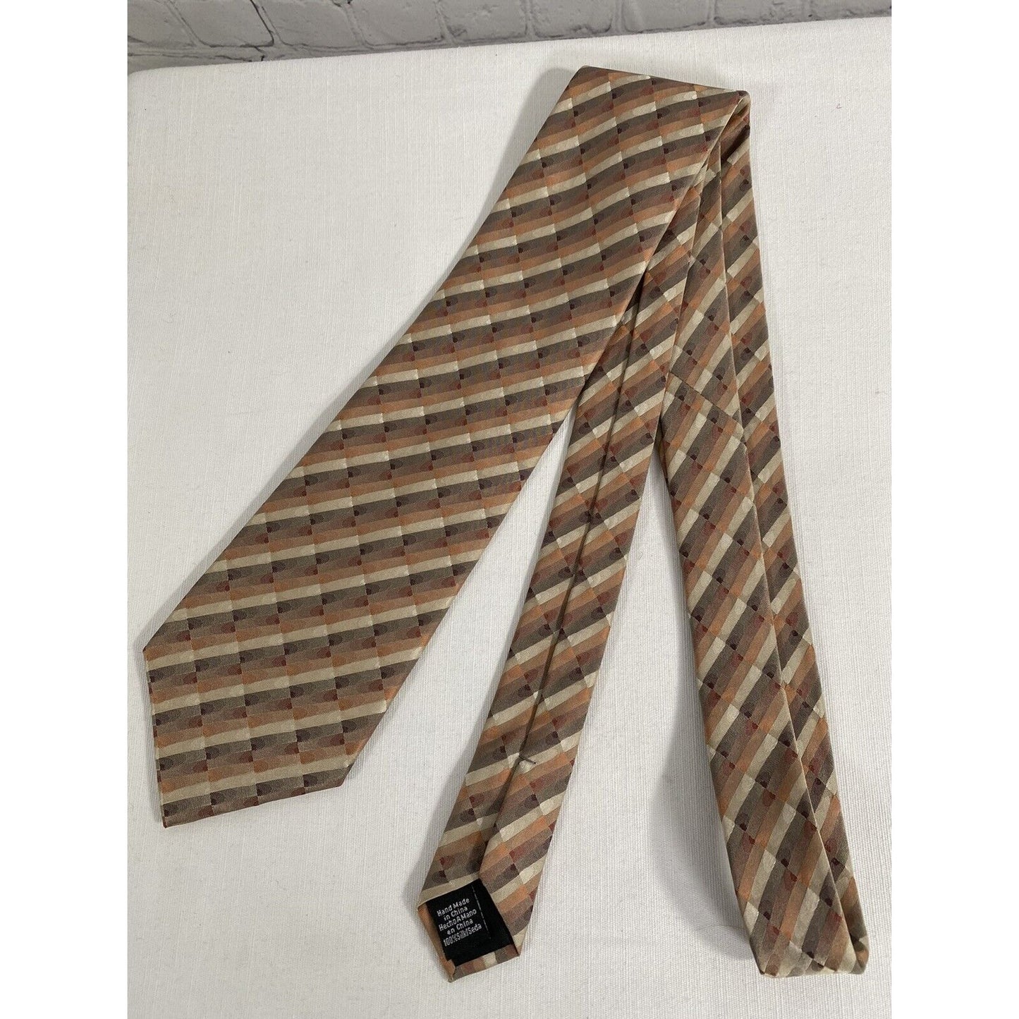 Croft Barrow Multicolored Stain Resistant 100% Silk Handmade Necktie 58” x 3.75”