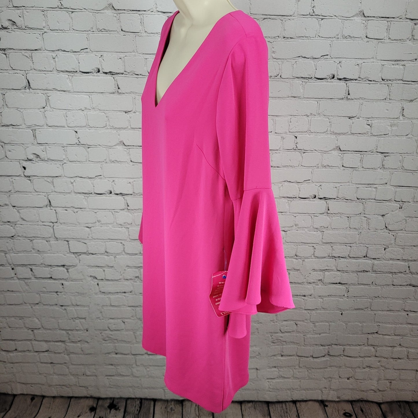 NWT Trina Turk Hot Pink Long Bell Sleeve Tie Back Lined Shift Dress Size Large L