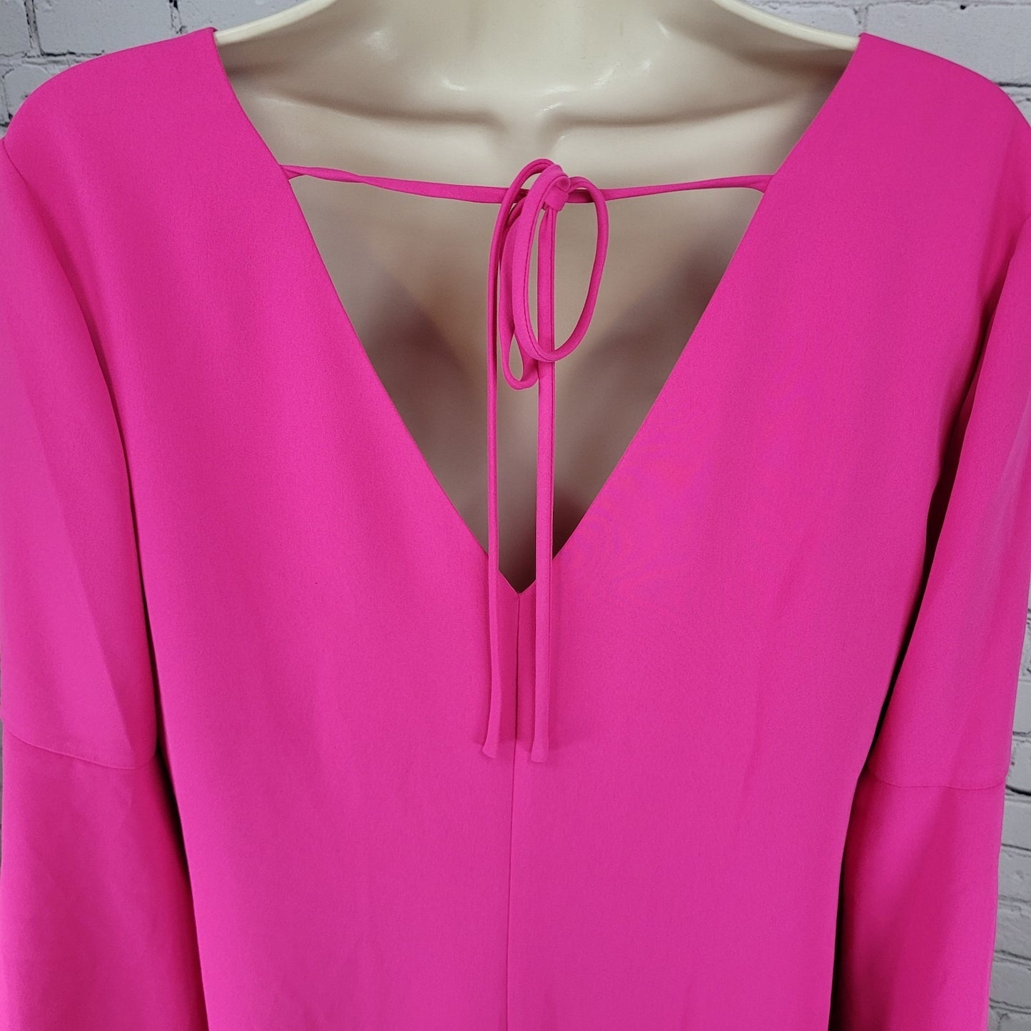 NWT Trina Turk Hot Pink Long Bell Sleeve Tie Back Lined Shift Dress Size Large L