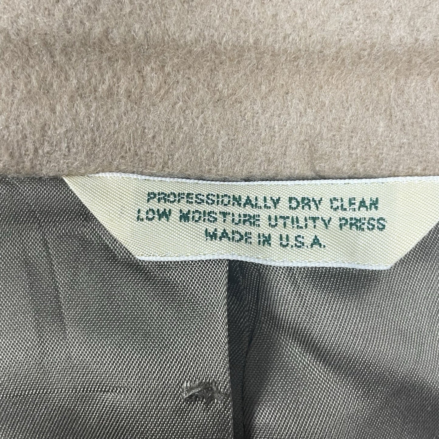 VTG Rochester Couture Tan 2 Button Vented Blazer Sport Coat USA Made Size 50L