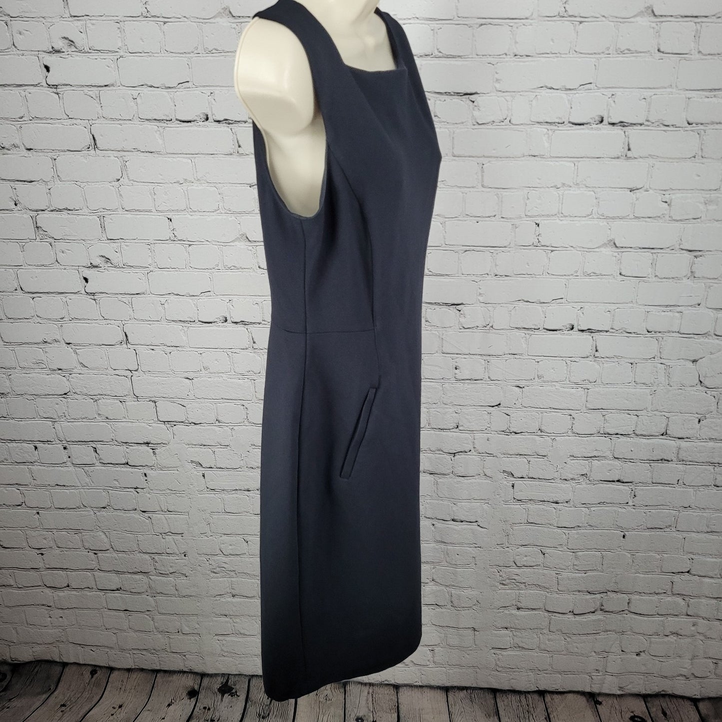 Land's End Black Sleeveless Stretch Square Neck Back Slit Sheath Dress Size 6