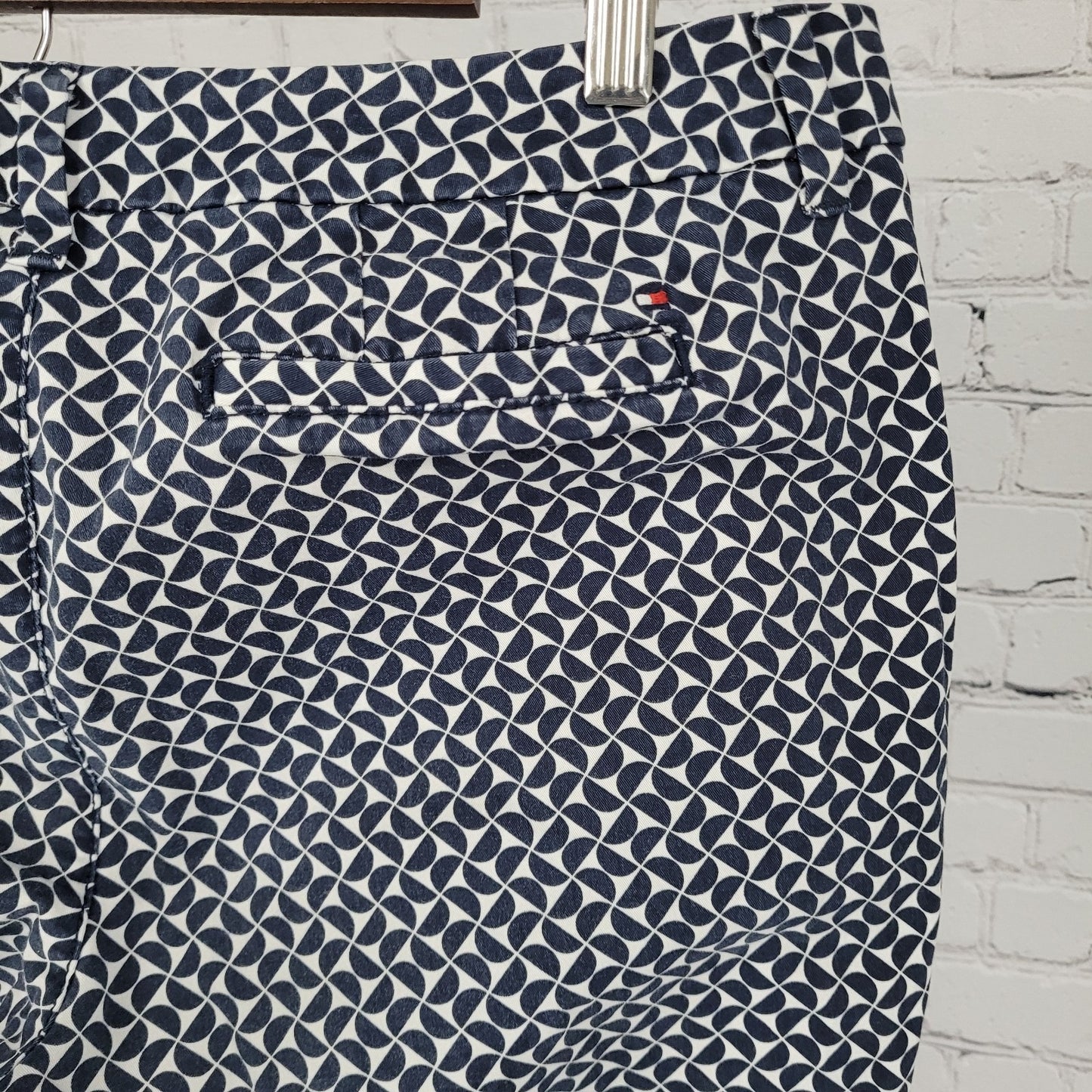 Tommy Hilfiger Navy Print Stretch Slim Ankle Chino Pants Size 10 (33x27.5)