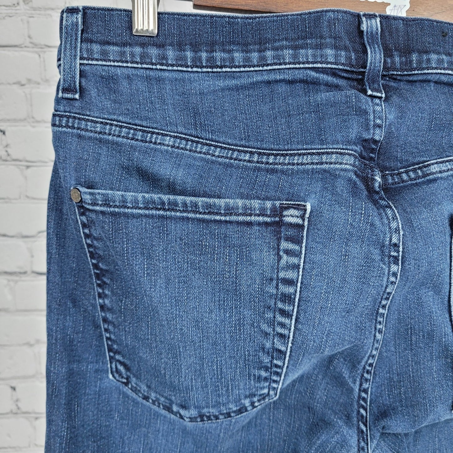 7 For All Mankind Blue Denim The Straight Luxe Performance Jeans Size 33 (33x33)