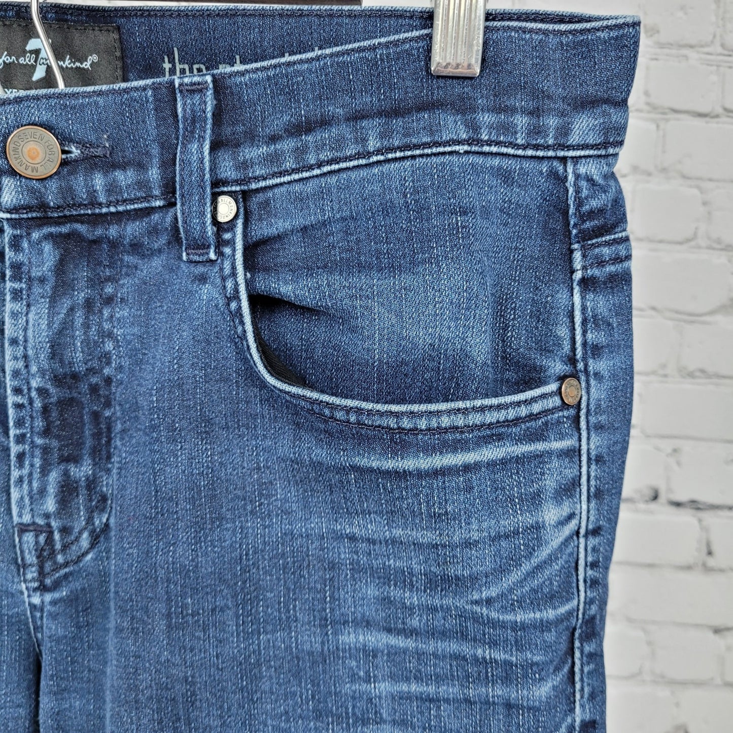 7 For All Mankind Blue Denim The Straight Luxe Performance Jeans Size 33 (33x33)