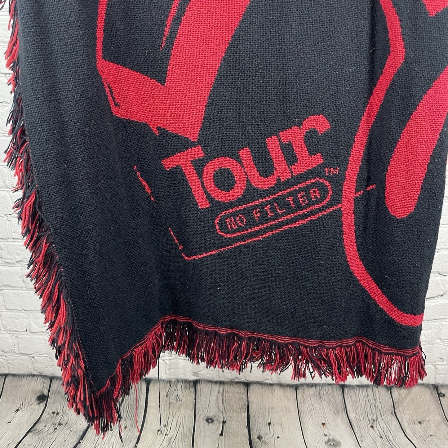 NWT The Rolling Stones Red Black No Filter Tour 2021 Fringe Blanket Throw