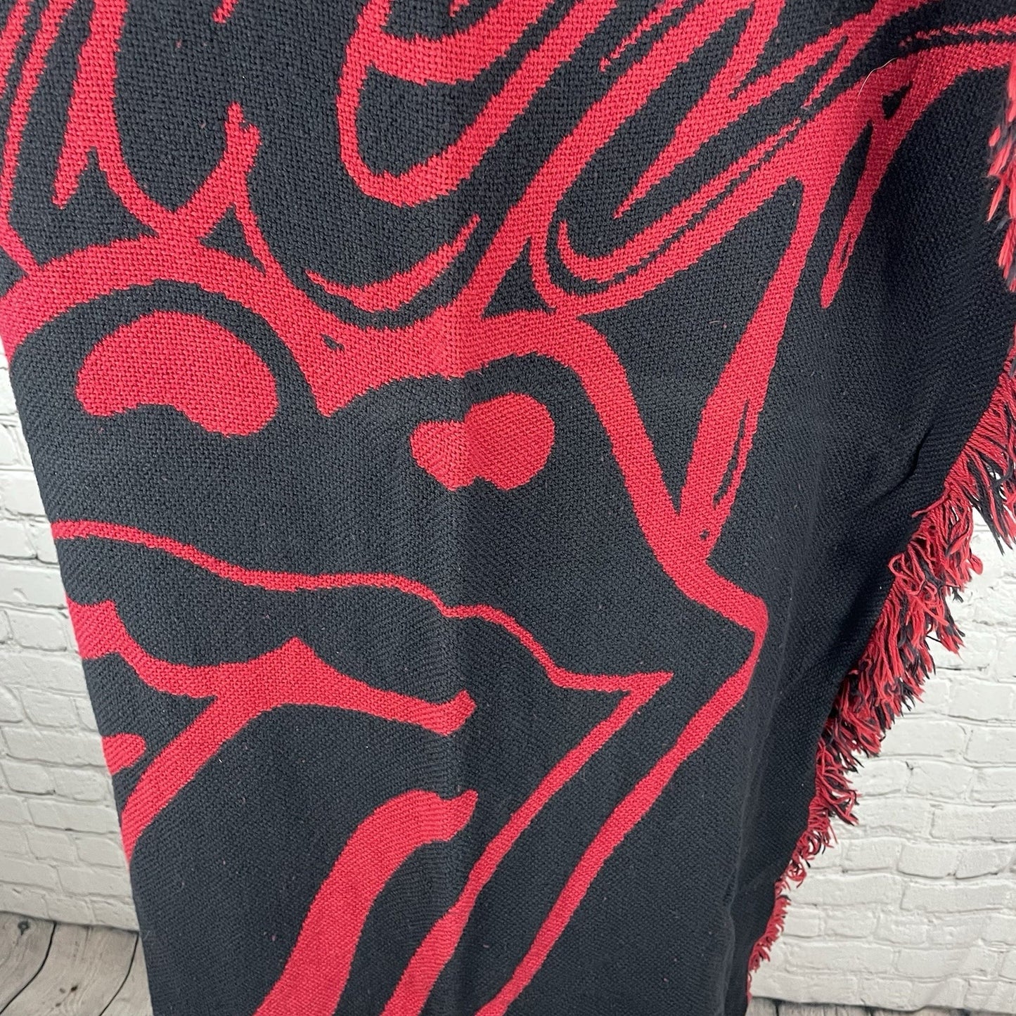 NWT The Rolling Stones Red Black No Filter Tour 2021 Fringe Blanket Throw