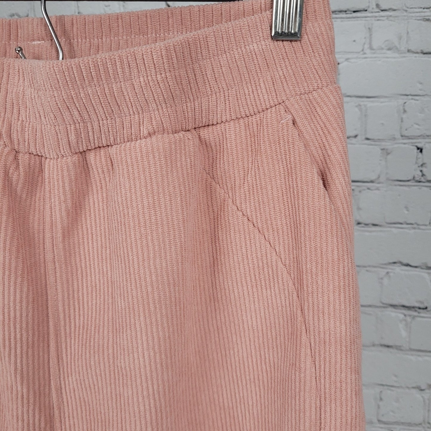 NWT Halara Pink Ribbed Soft Elastic Waist High Rise Pants Size Small S (26x28)