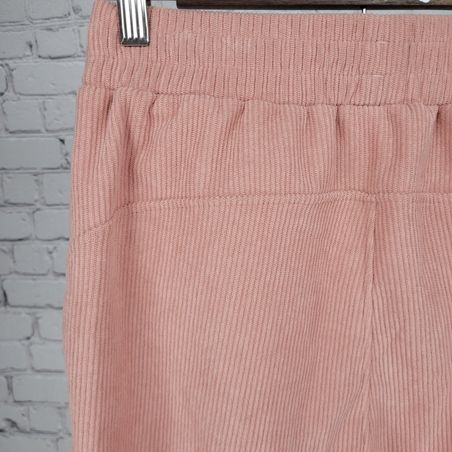 NWT Halara Pink Ribbed Soft Elastic Waist High Rise Pants Size Small S (26x28)