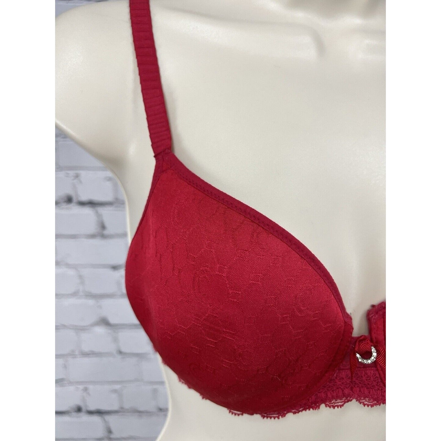 Chantelle Red Full Unlined Lace Underwired Bra Ruffled Straps Rhinestones 32D