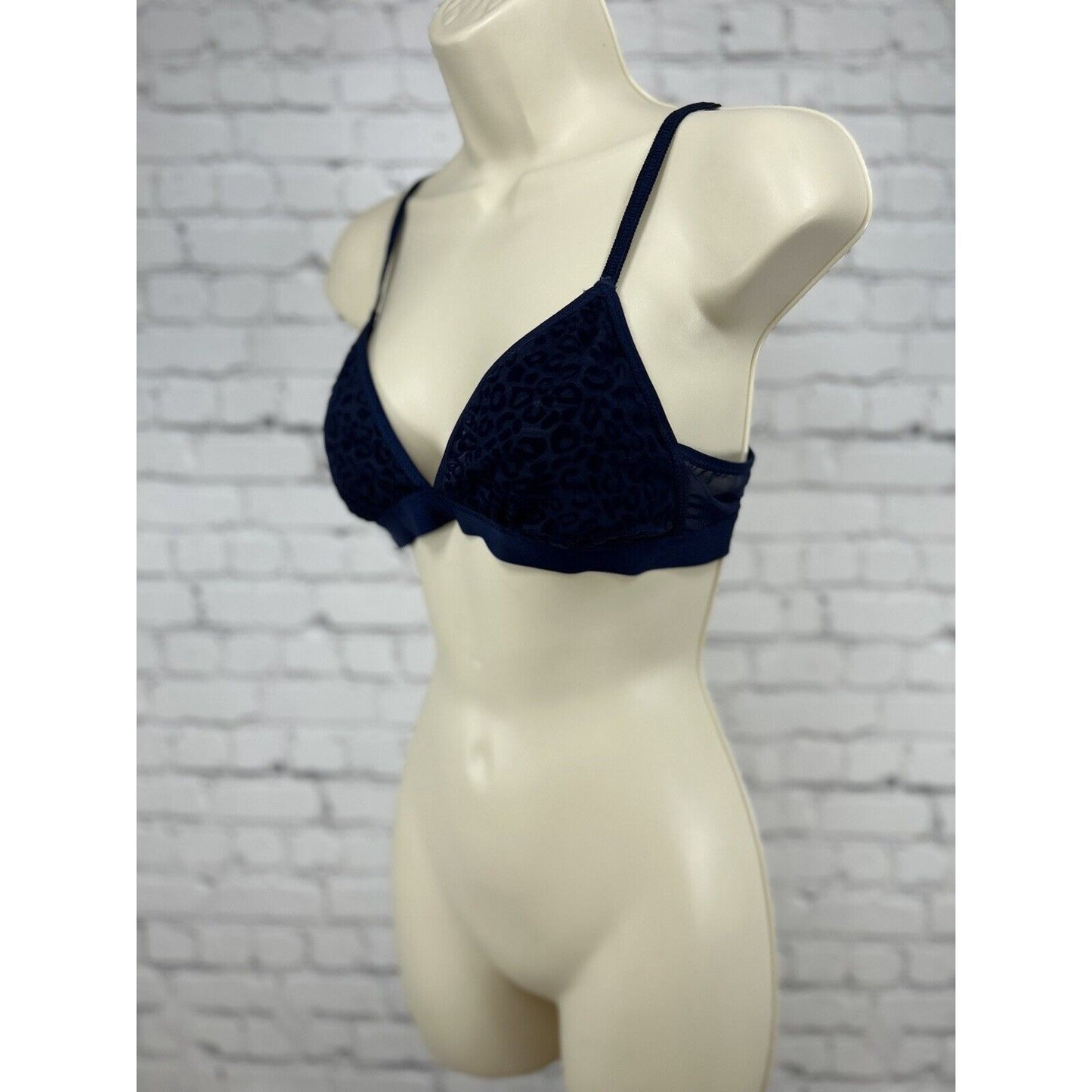 Aerie Blue Leopard Print V Neck Spaghetti Cross Strap Semi Sheer Bra Wireless M