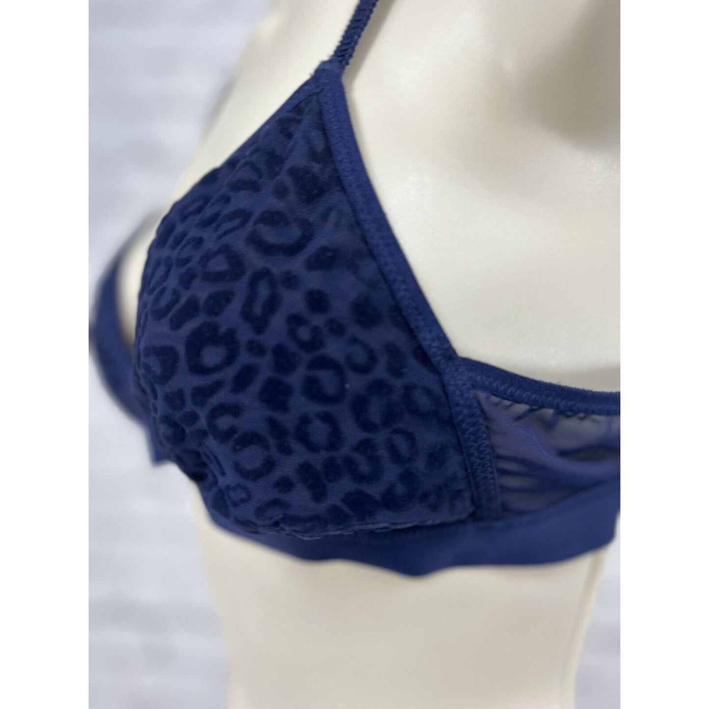 Aerie Blue Leopard Print V Neck Spaghetti Cross Strap Semi Sheer Bra Wireless M