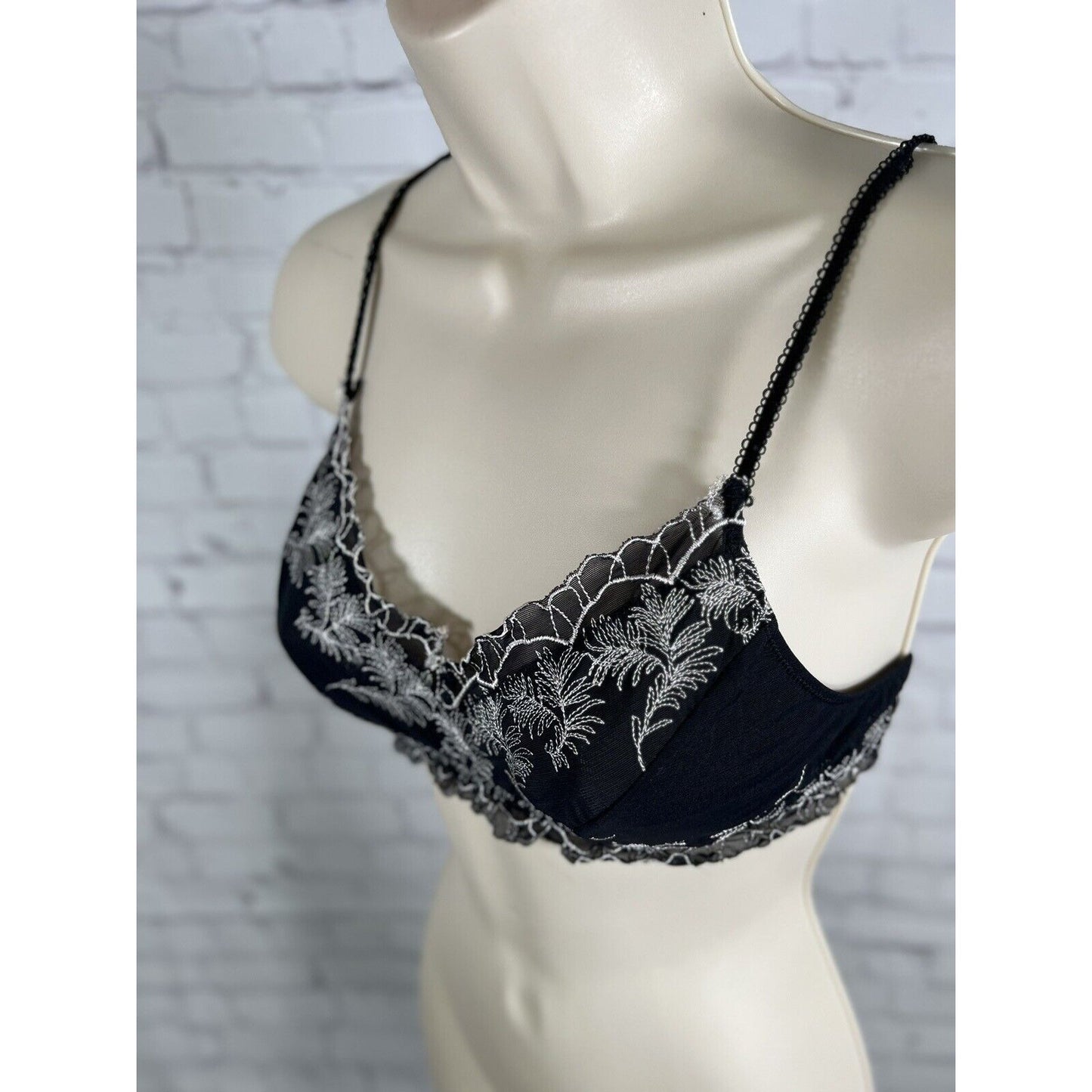 Urban Outfitters Out From Under Black White Embroidered Unlined Bralette Medium
