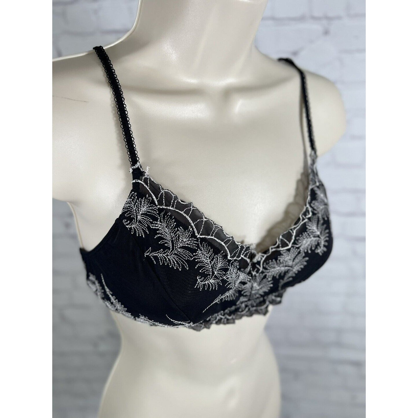 Urban Outfitters Out From Under Black White Embroidered Unlined Bralette Medium