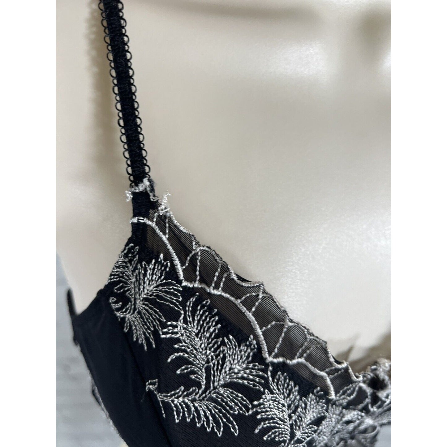 Urban Outfitters Out From Under Black White Embroidered Unlined Bralette Medium