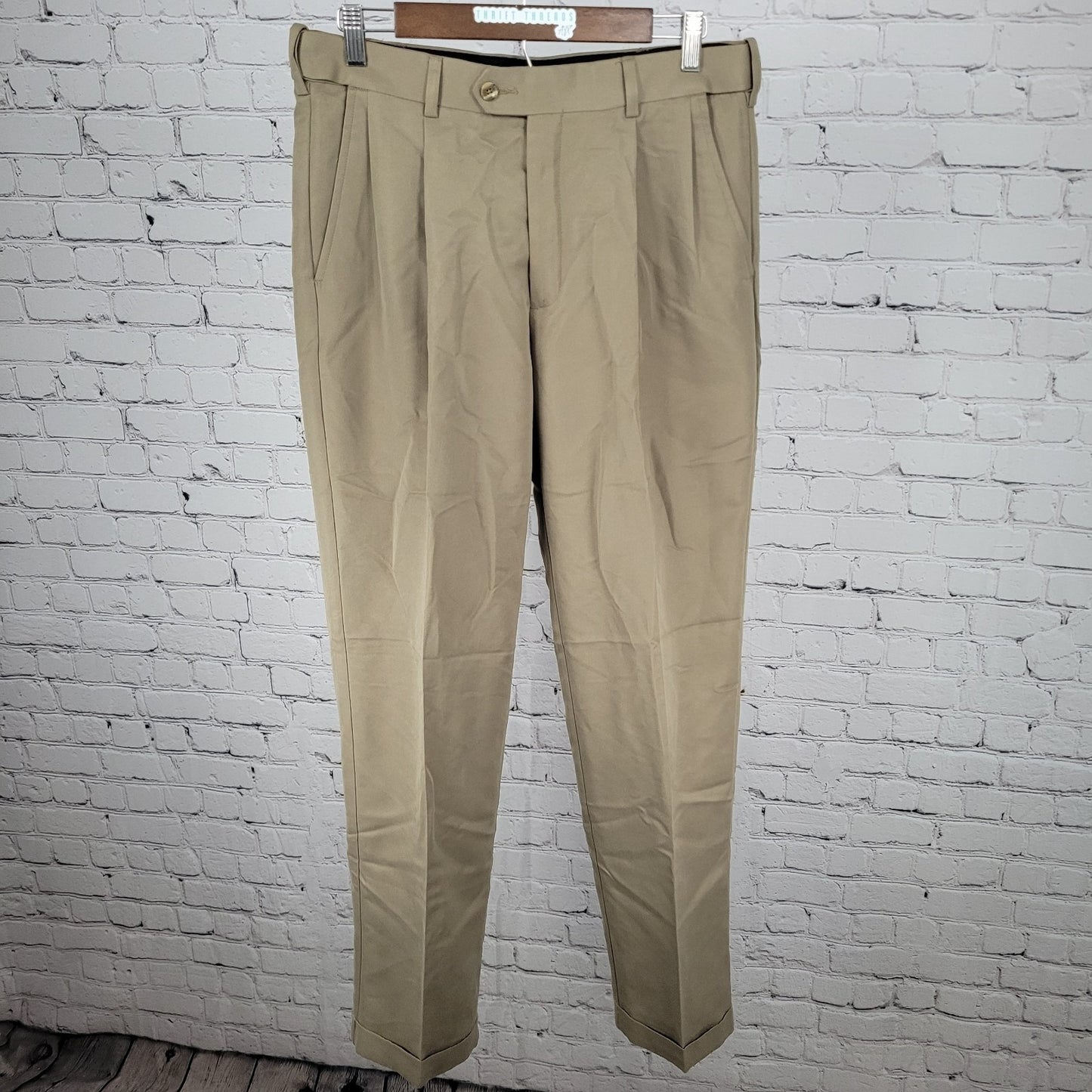 Savane Green Khaki Pleated Cuffed Tapered Dress Pants Size 32x32 (32x32)