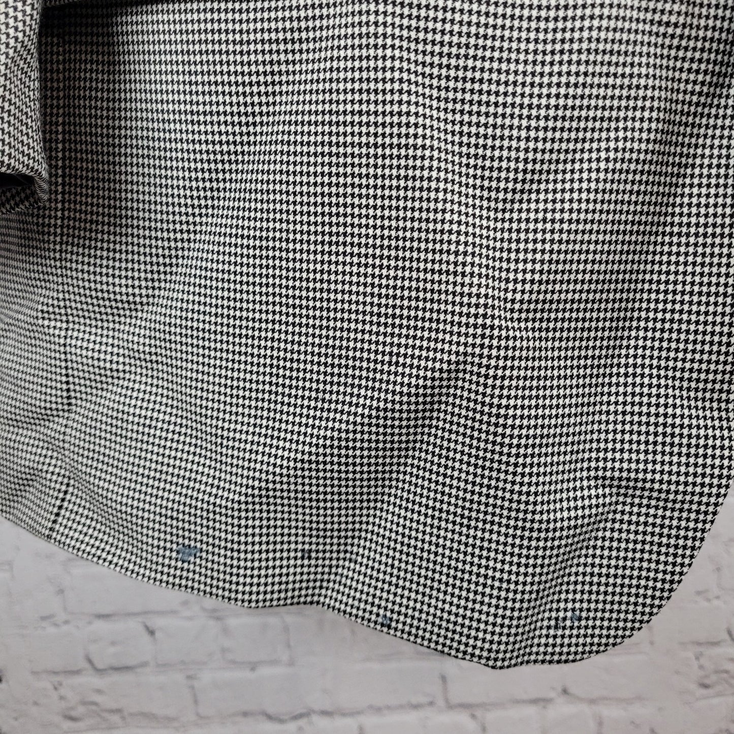 Jos A Bank Black & White Houndstooth Wool Classic Collection Blazer Size 50R