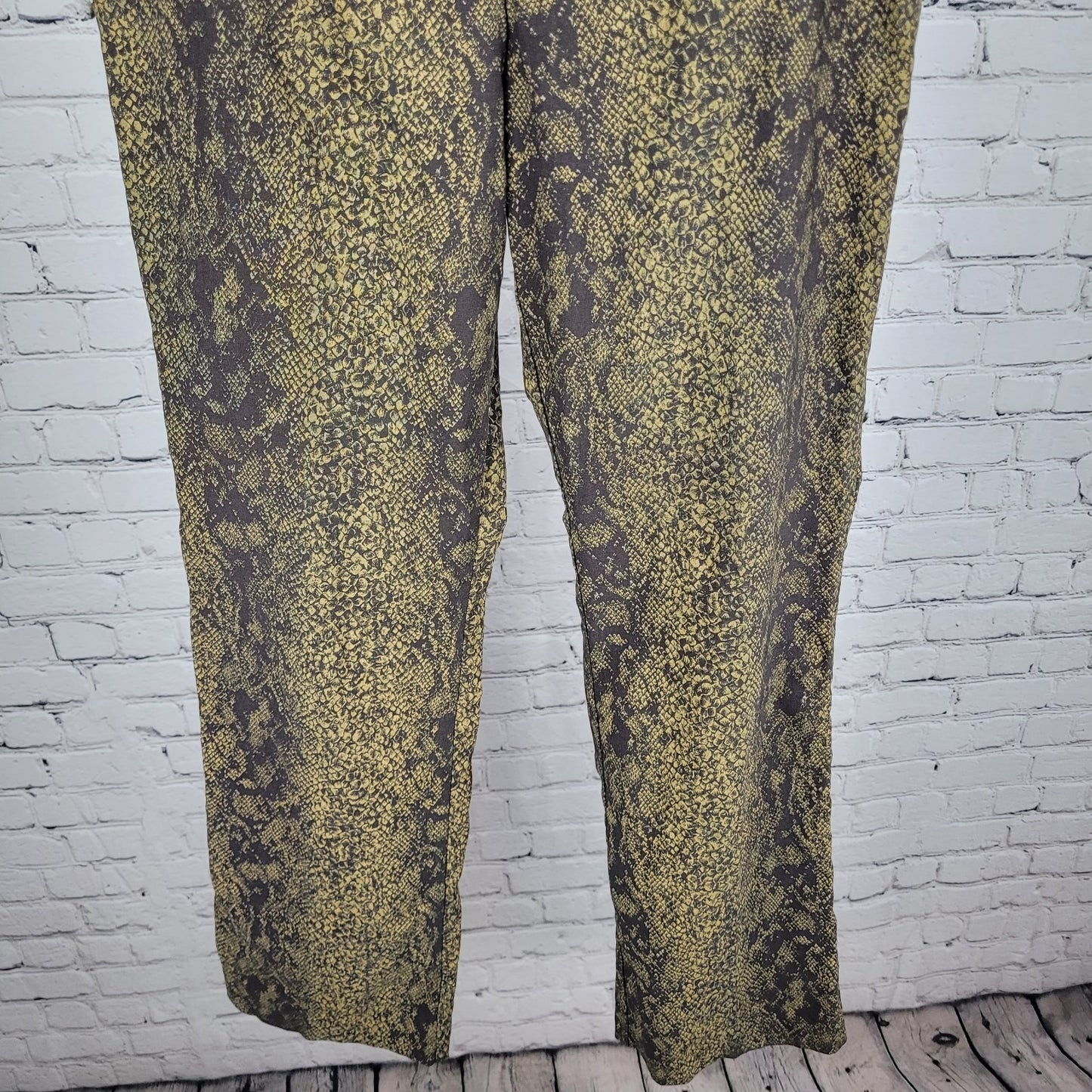 VTG Cache Brown Snakeskin Stretch High Rise Pants USA Made Size 12 (28x31)