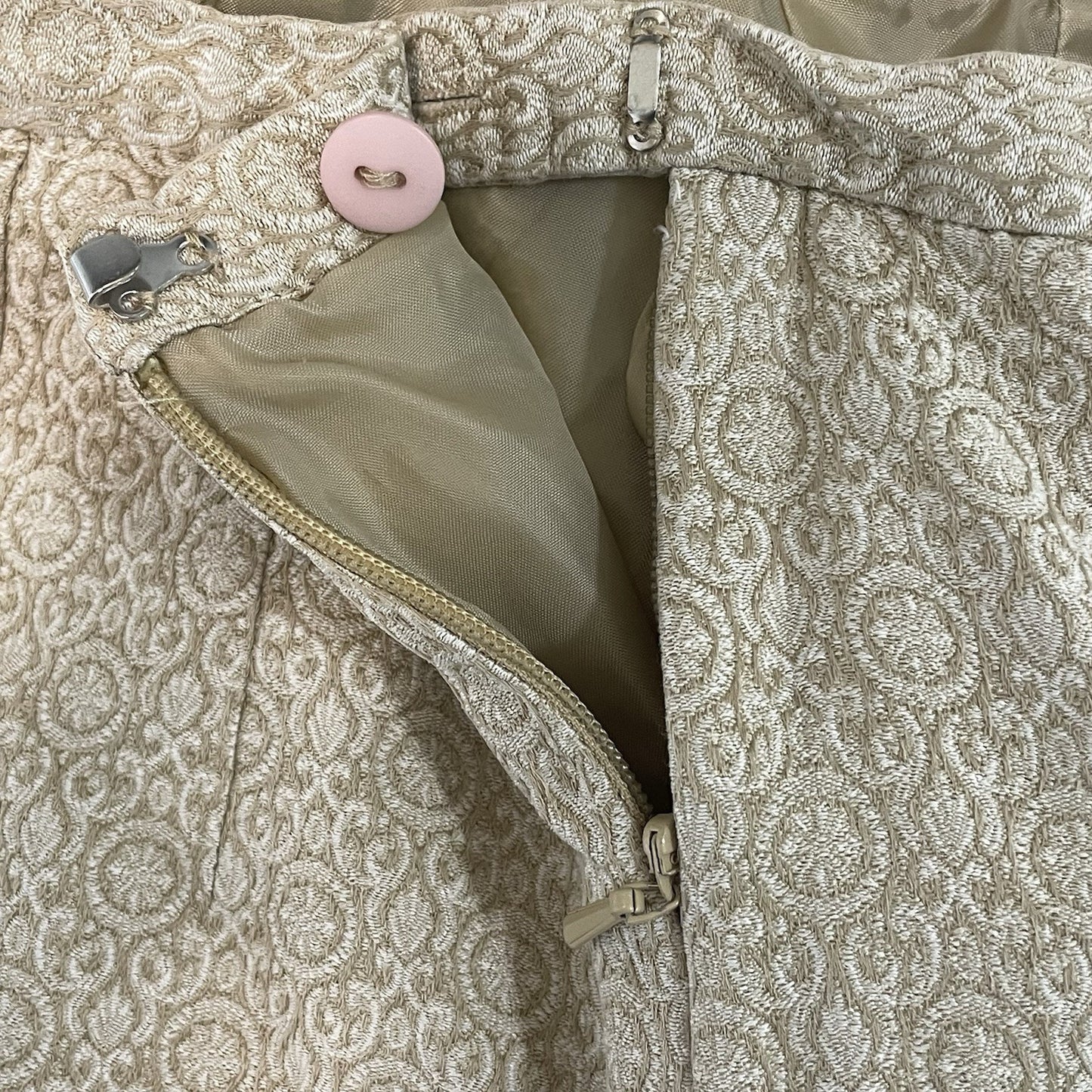 Talbots Beige 100% Pure Silk Print High Rise Lined Crop Pants Size 4 (24x26.5)