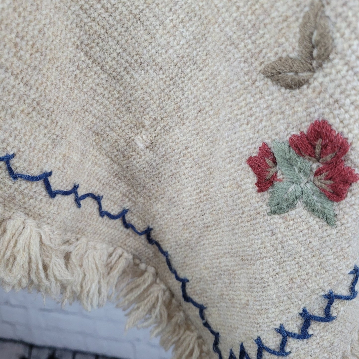 VTG Christopher & Banks Shetland Wool Knit Hand Embroidered Poncho Sweater O/S