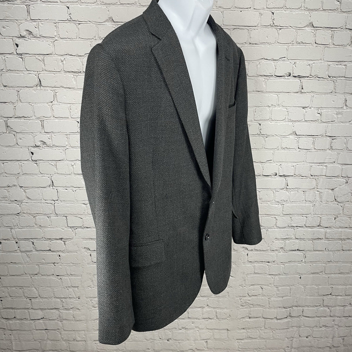 Stafford Grey Seasonal Textured Wool Blend Slim Fit 2 Button Blazer 50R