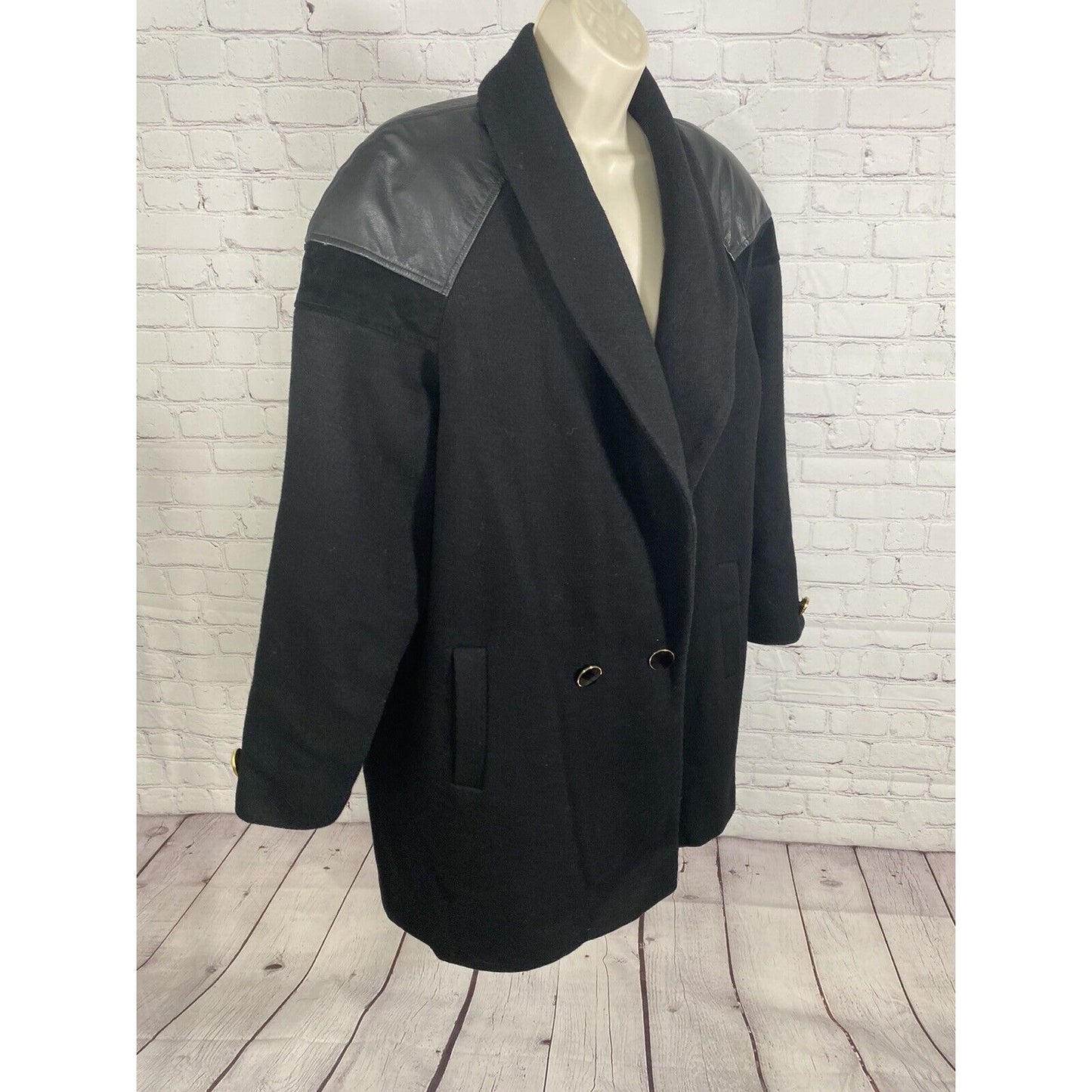 VTG Andrea Marin Black Two Button Wool Faux Leather Shoulders Peacoat Women’s 16