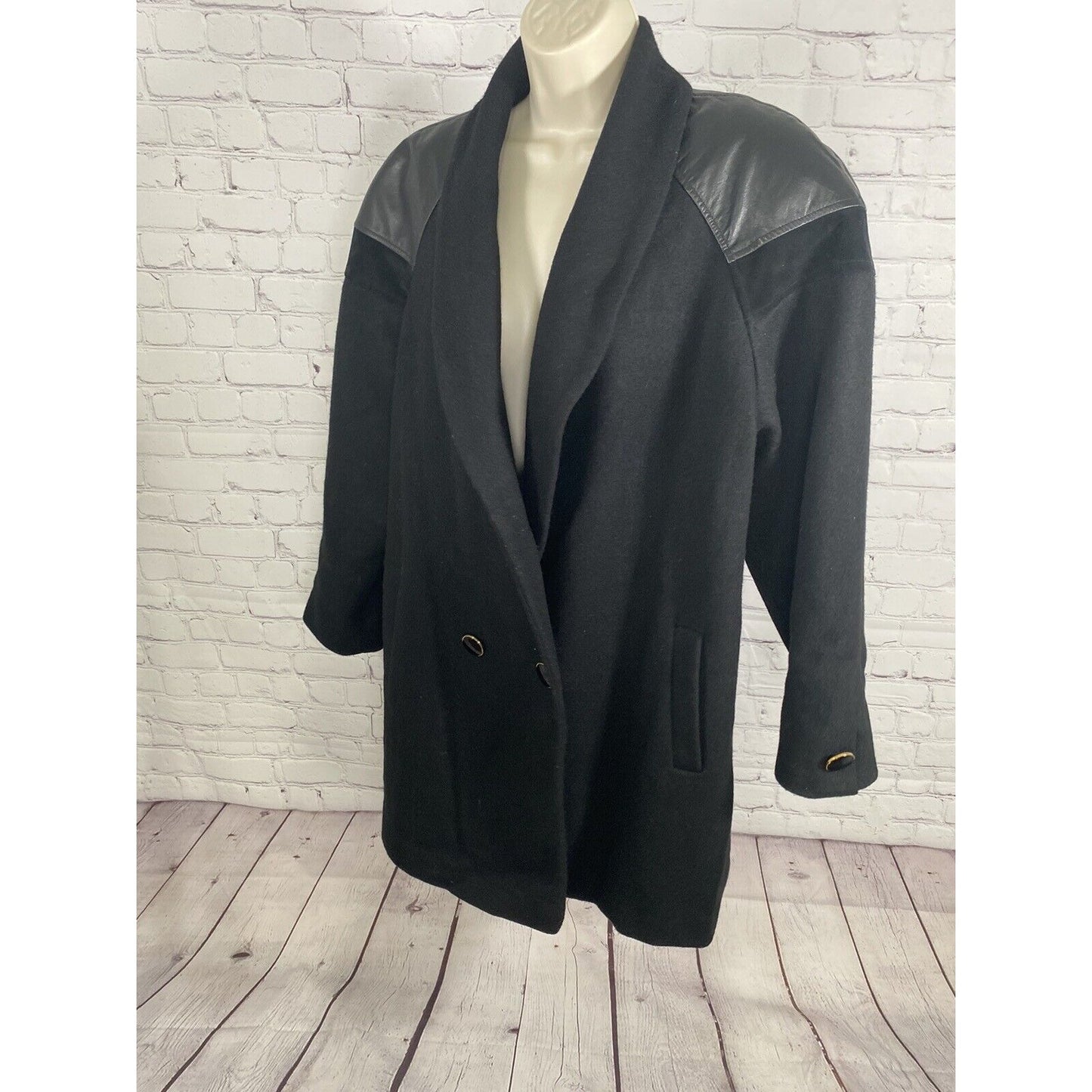 VTG Andrea Marin Black Two Button Wool Faux Leather Shoulders Peacoat Women’s 16
