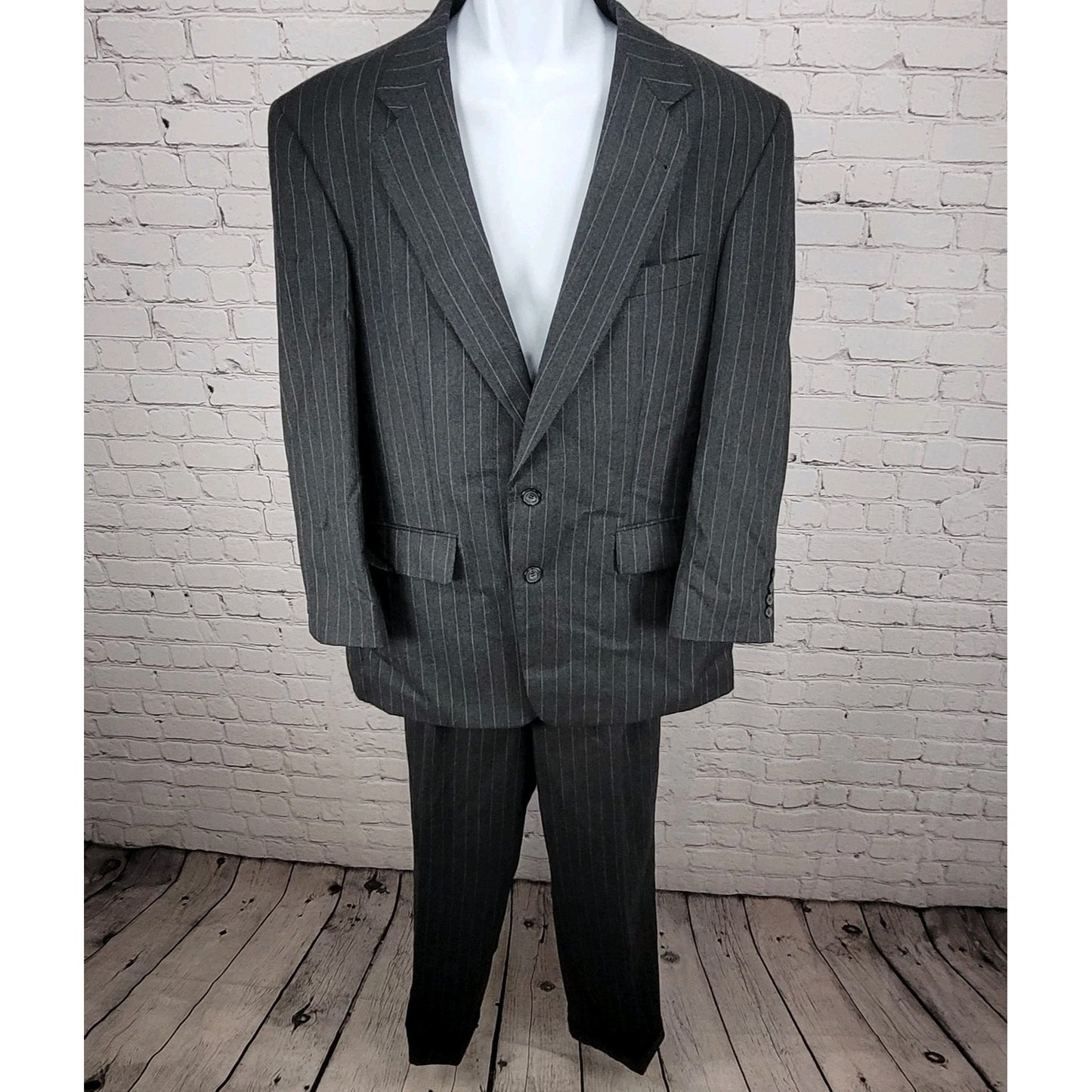 Oscar De La Renta Grey Pinstripe 100% Wool Blazer Suit Set Size 42R 36W (33x29)