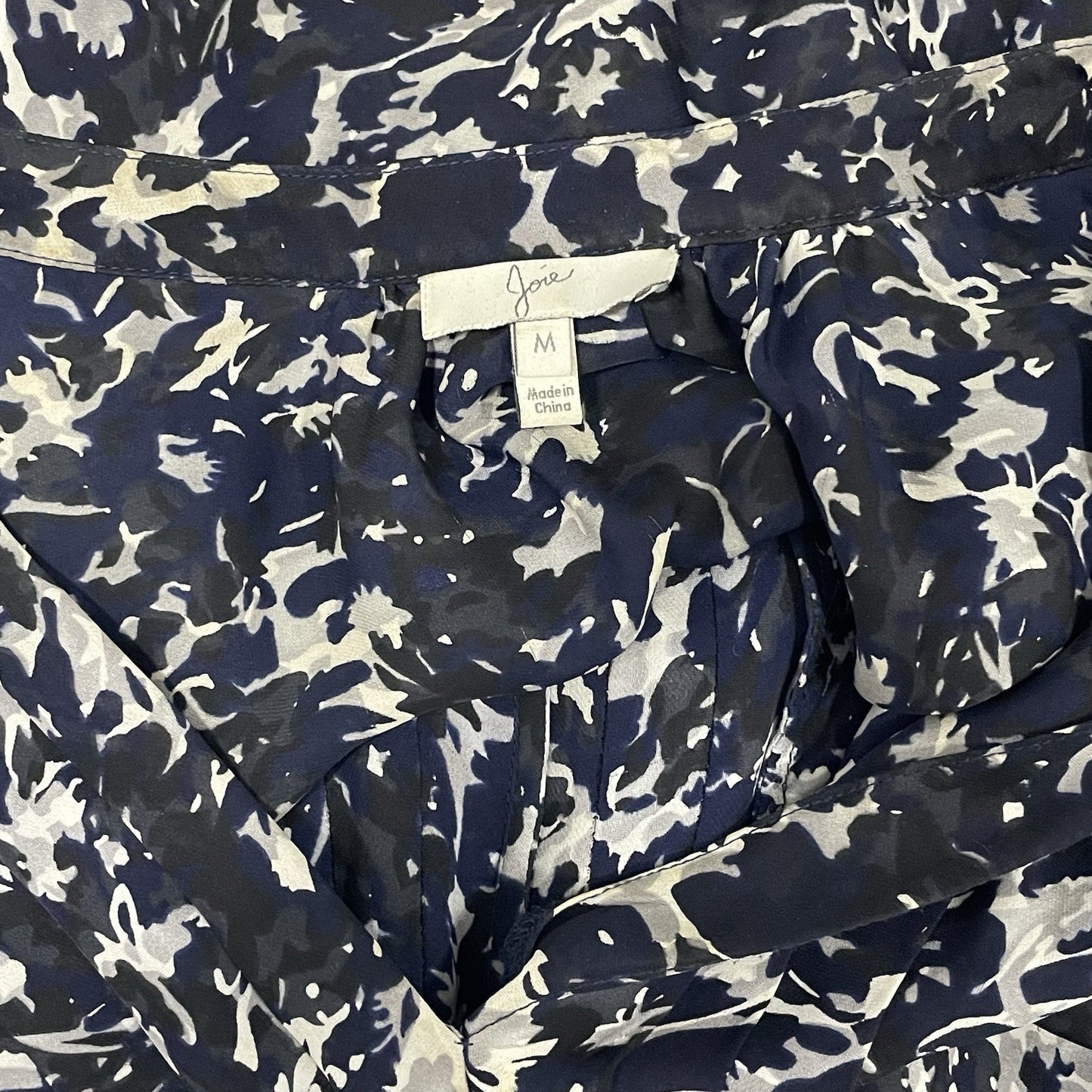 Joie Blue 100% Silk Chiffon Printed Pleated 3/4 Sleeve Blouse Top Medium *defect
