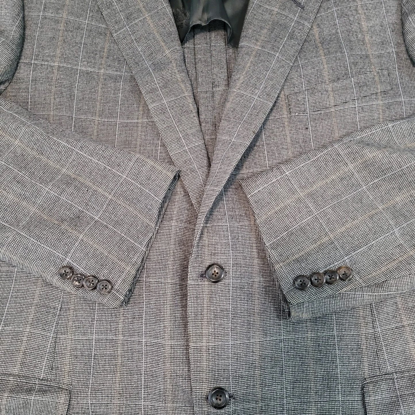 Neiman Marcus Oxxford Clothes Grey Merino Wool Check 2 Button Blazer Size 46L