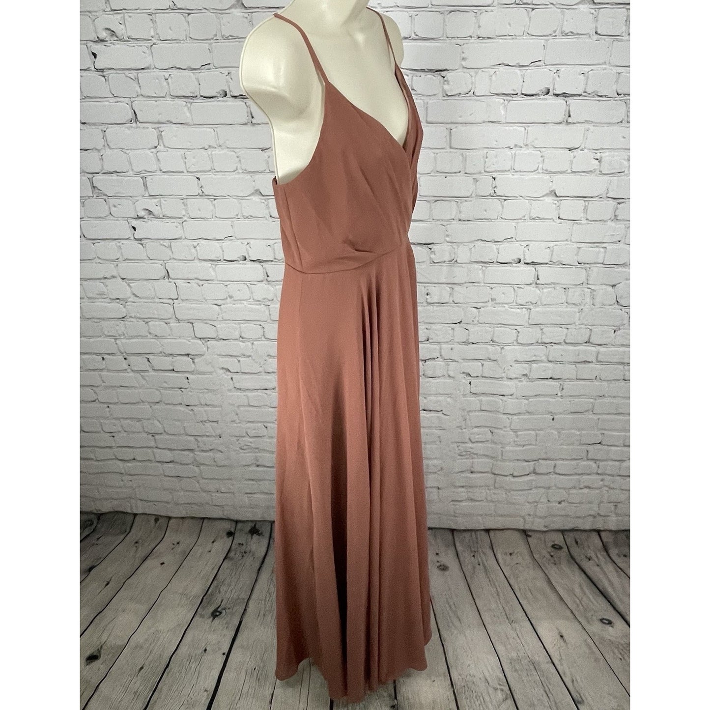 NWD Lulus Dusty Pink Sleeveless Lined Prom Bridesmaid Maxi Dress Size Medium