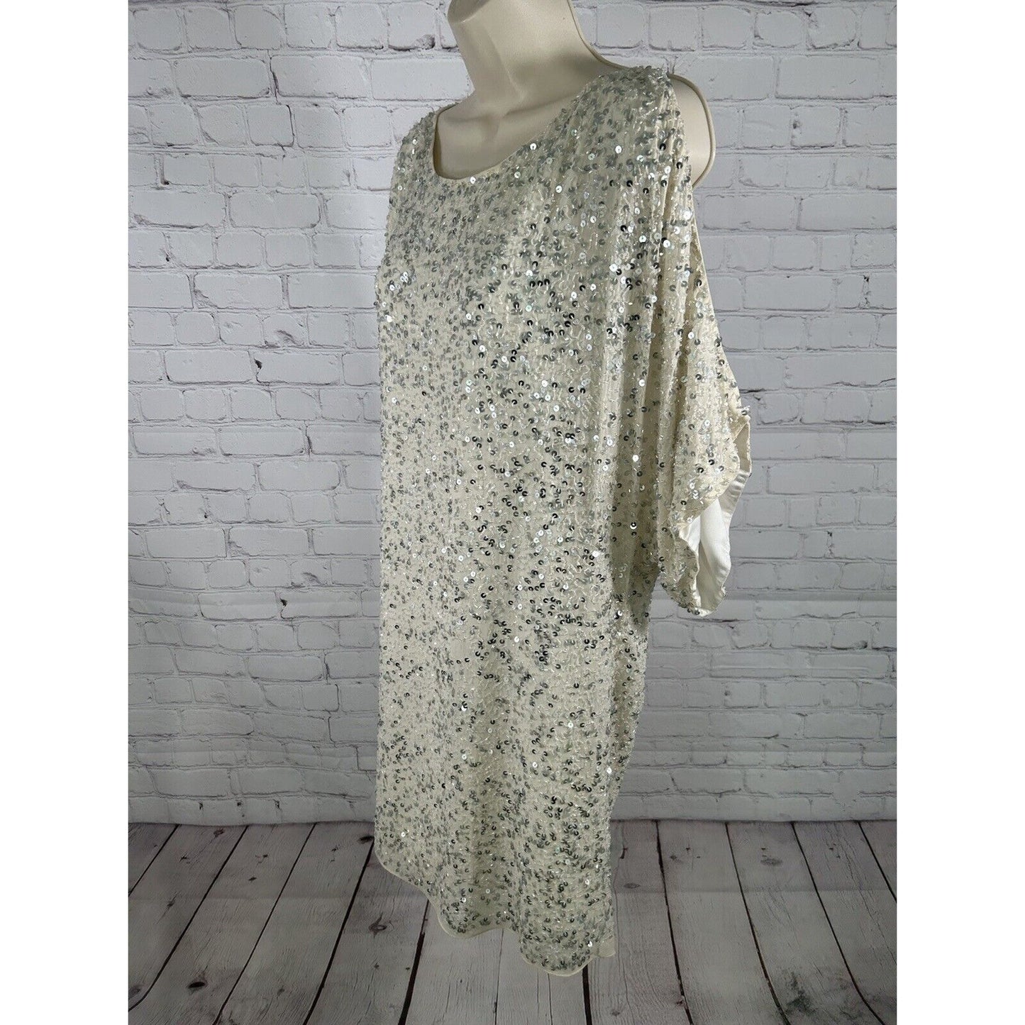 Aidan Mattox Ivory Silk Cold Shoulder Beaded Sequined Dress Size 10 *defects