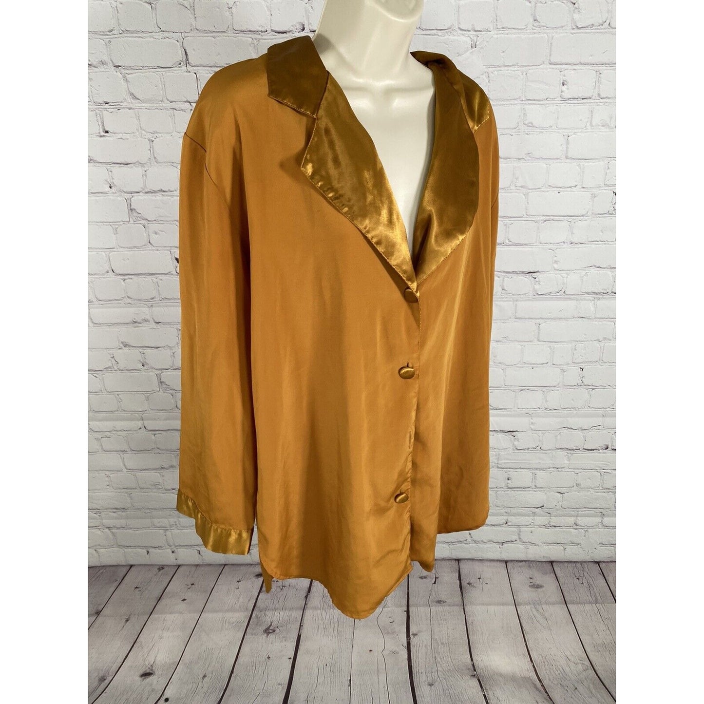 VTG Victorias Secret Gold Label Mustard Collar Long Sleeve Button Sleep Shirt M