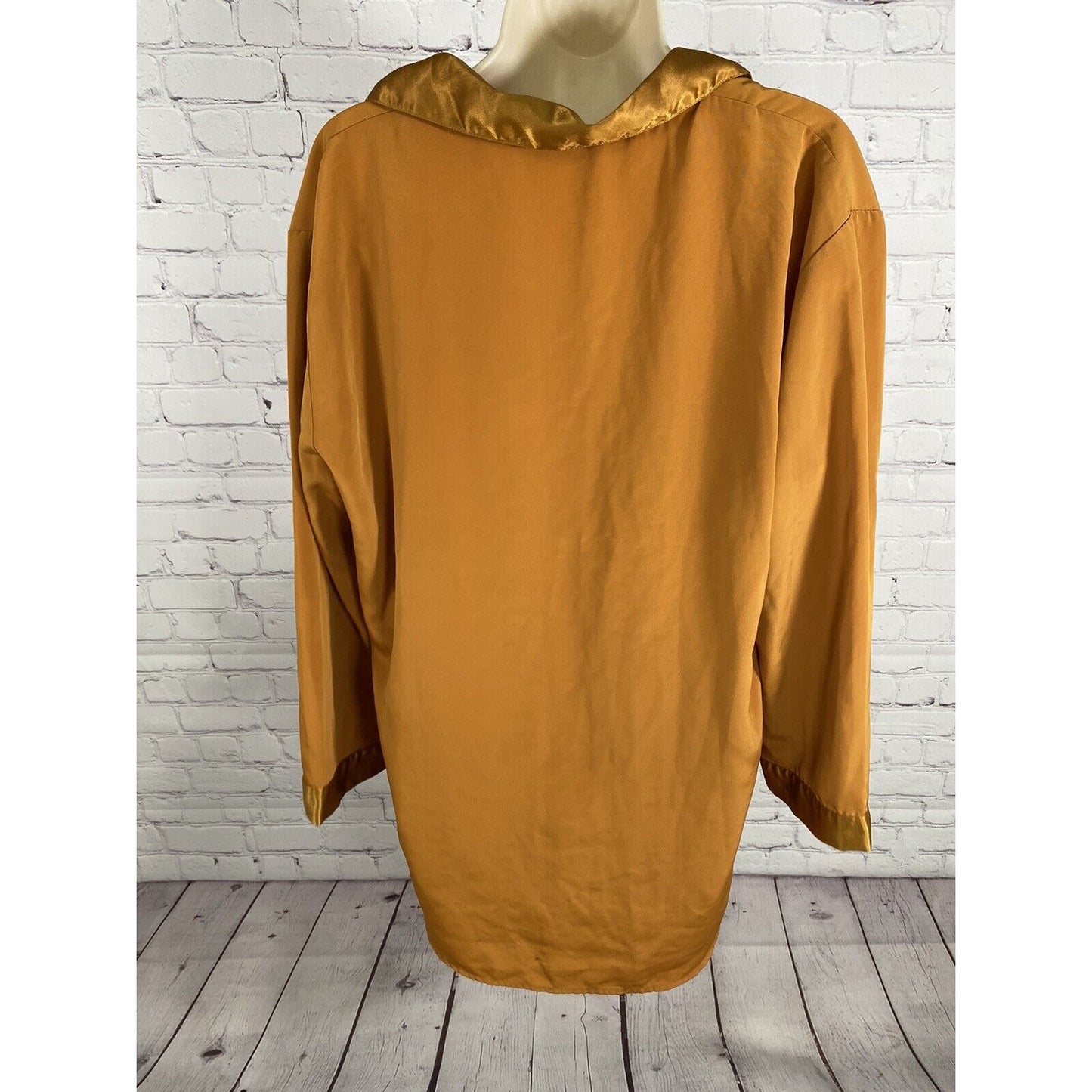 VTG Victorias Secret Gold Label Mustard Collar Long Sleeve Button Sleep Shirt M