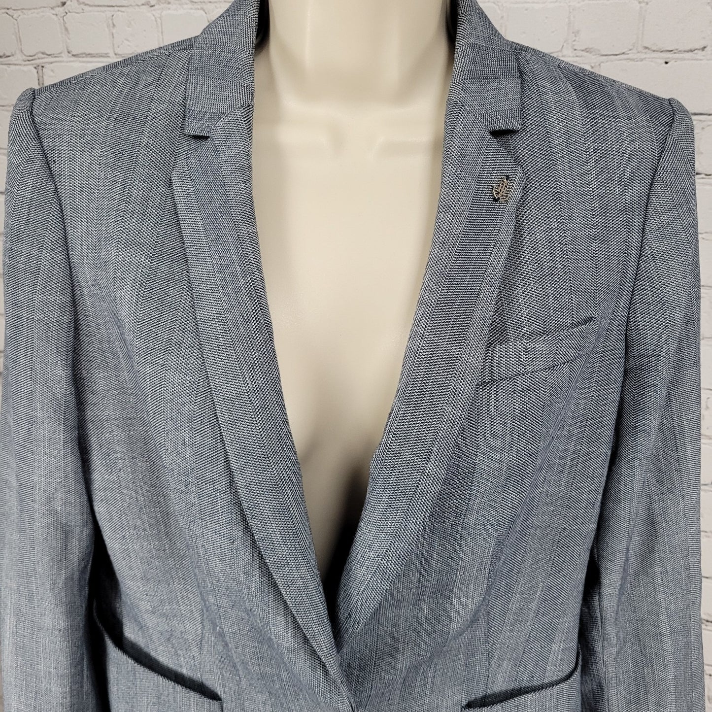 Tommy Hilfiger Blue Herringbone 1 Button Notch Vented Blazer Jacket Size 10
