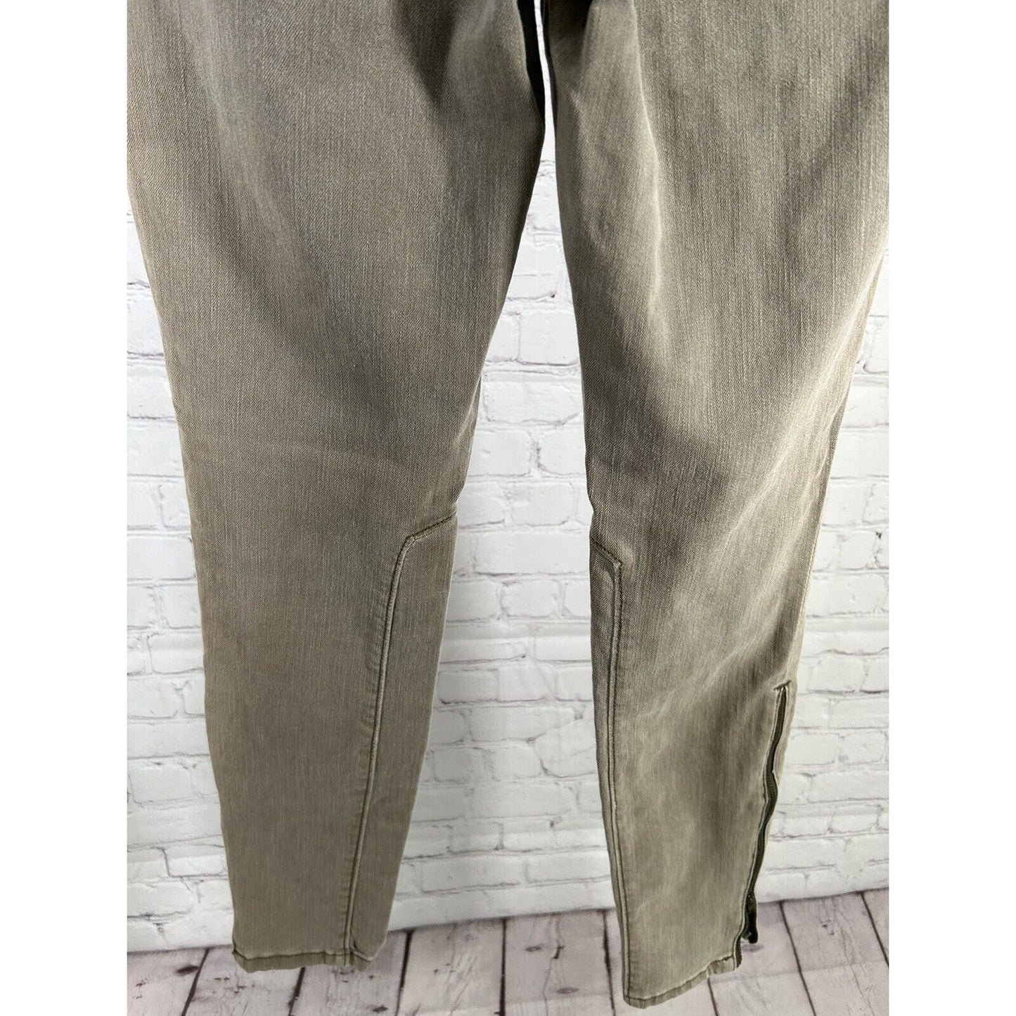 Pilcro and The Letterpress Gray Ankle Zip Pockets Women’s Skinny Jeans (27 x 29)